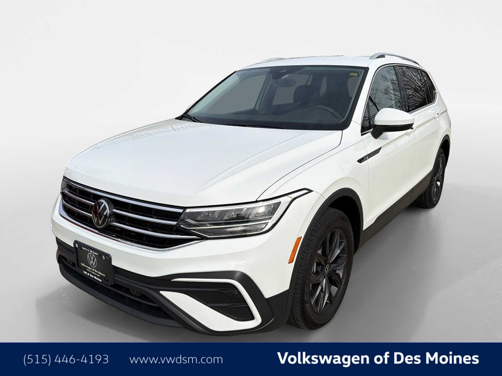 Thumbnail: 2024 Volkswagen Tiguan - 1