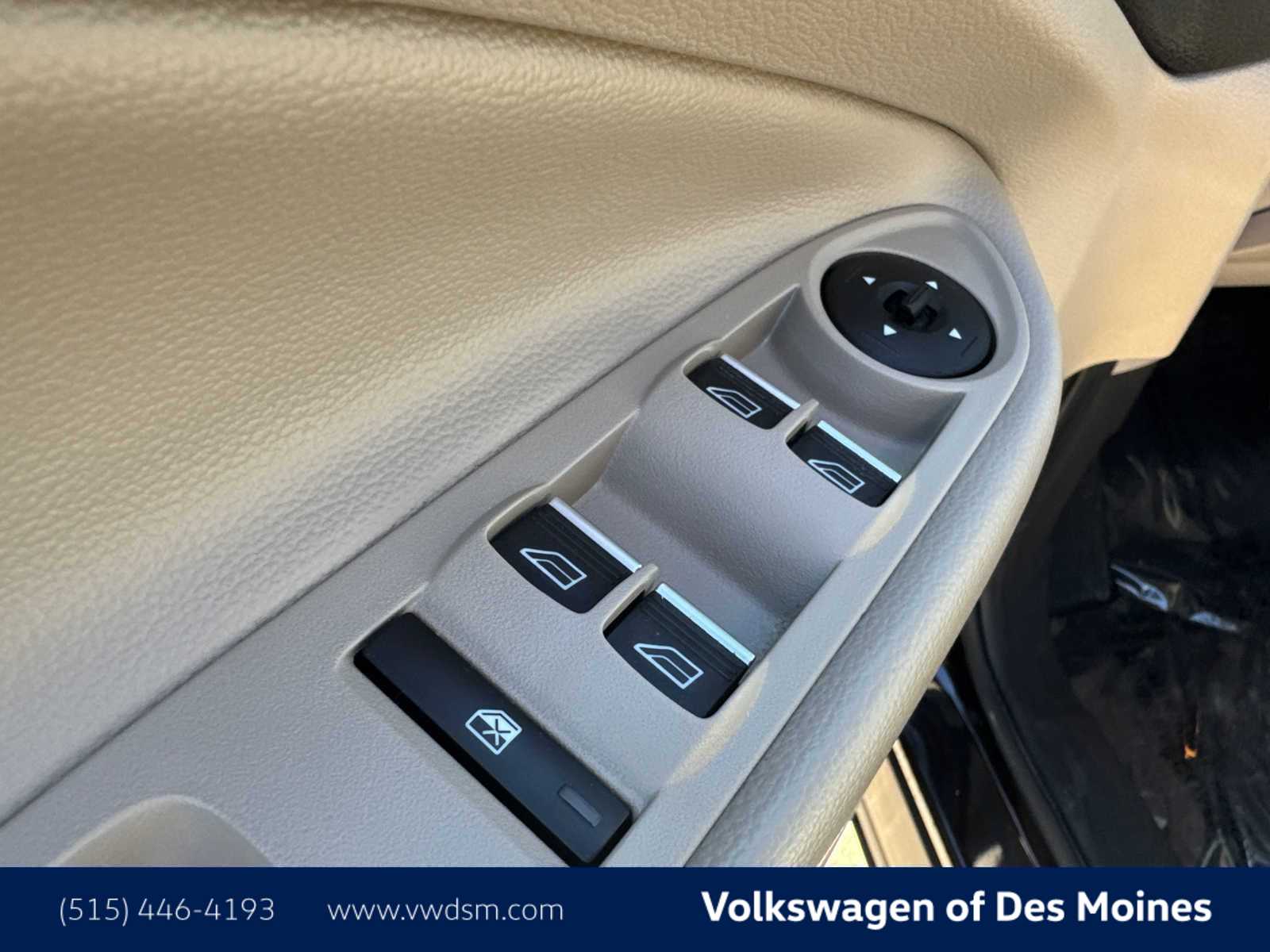 Thumbnail: 2019 Ford Escape - 23