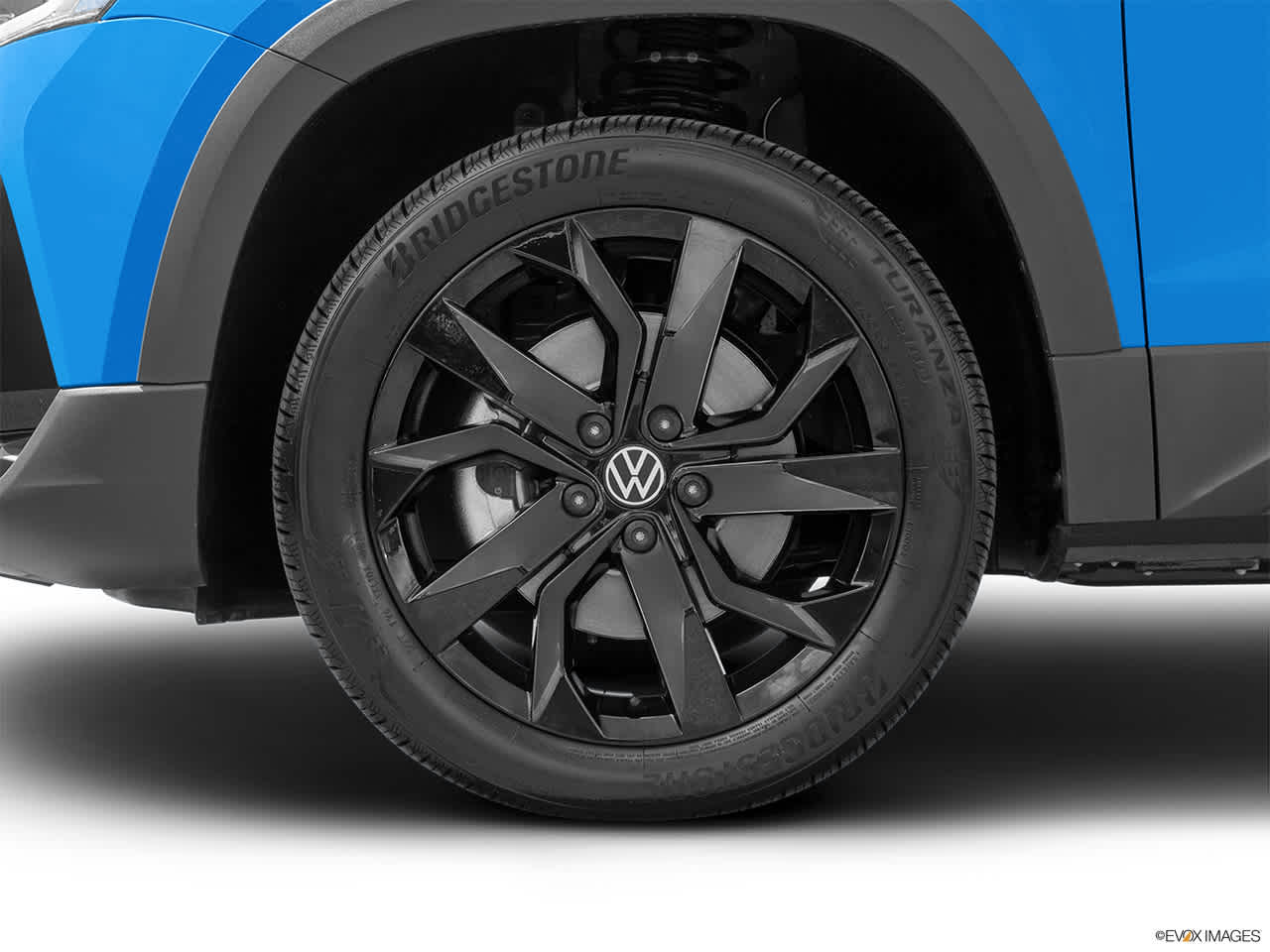 Thumbnail: 2022 Volkswagen Taos - 9