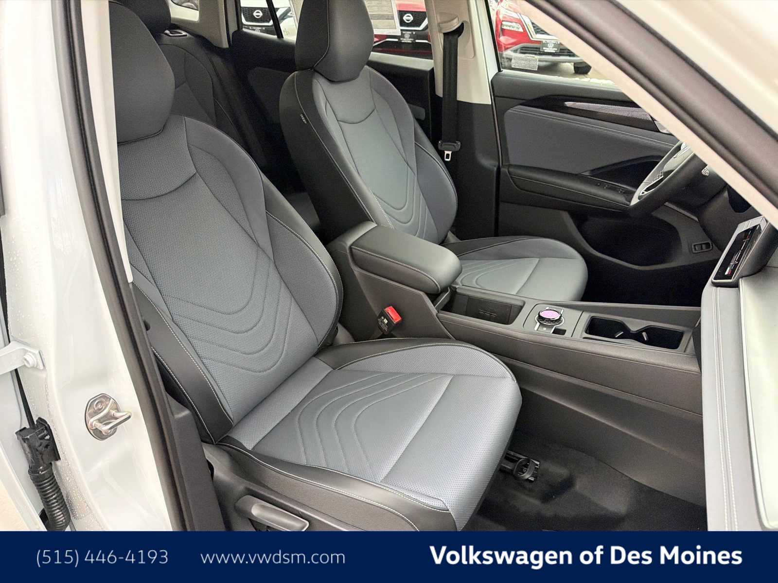 Thumbnail: 2026 Volkswagen Tiguan - 14