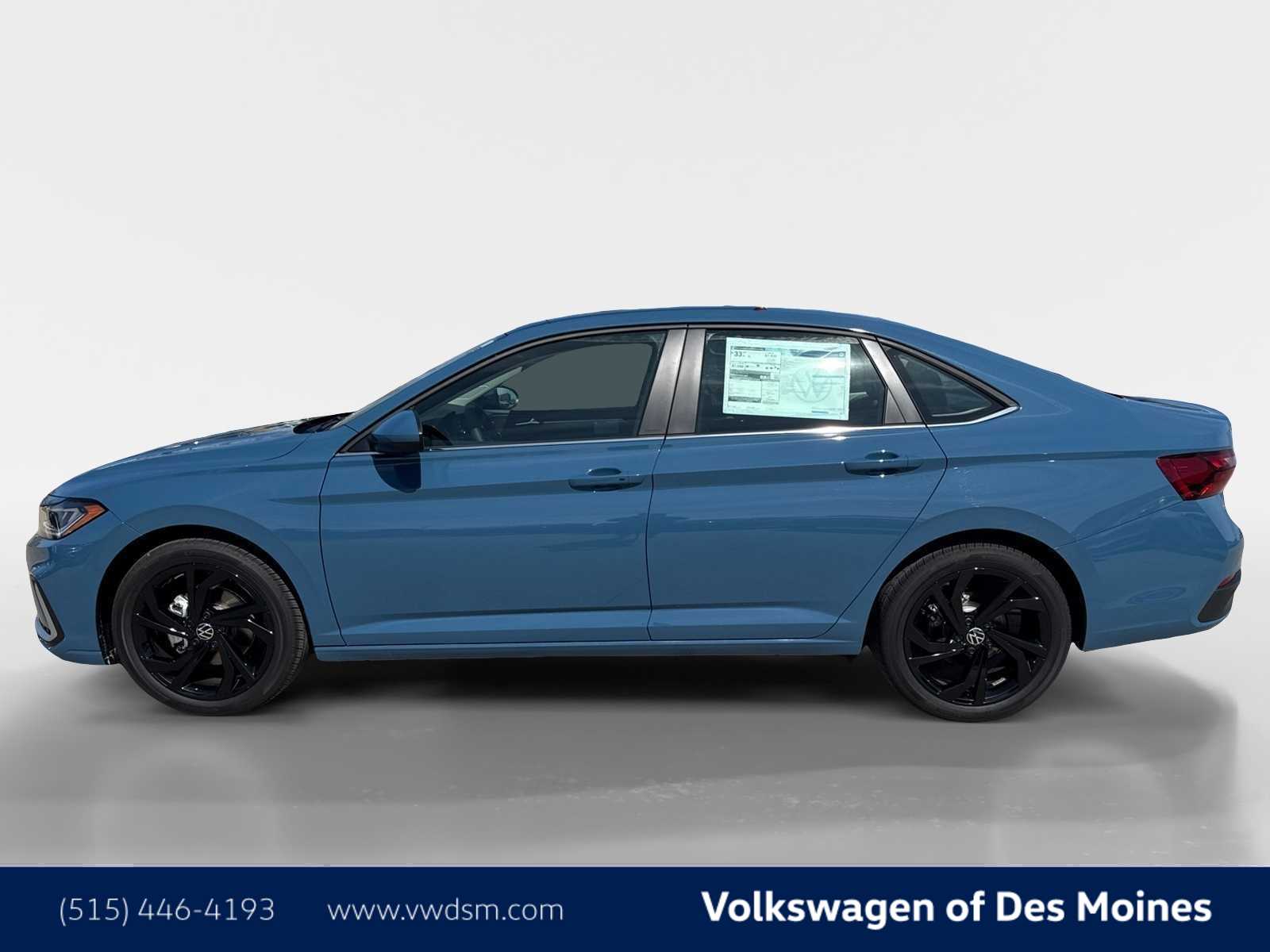 Thumbnail: 2026 Volkswagen Jetta - 3