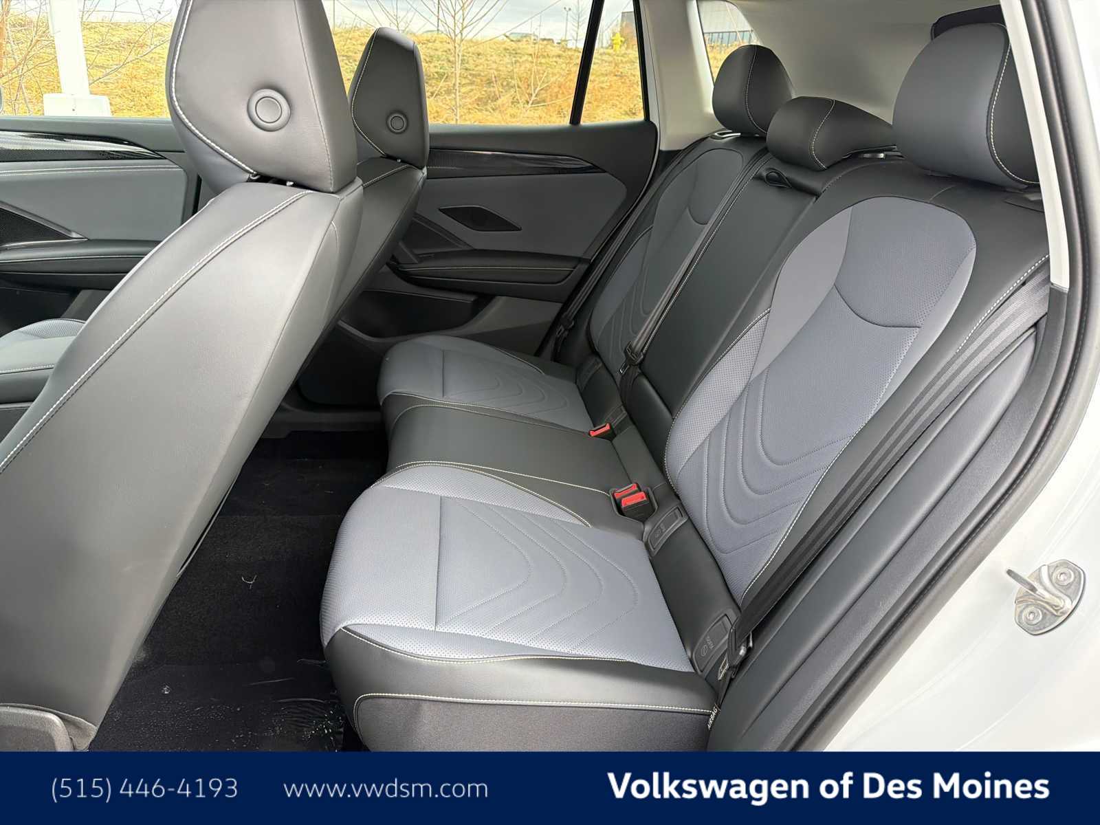 Thumbnail: 2026 Volkswagen Tiguan - 12