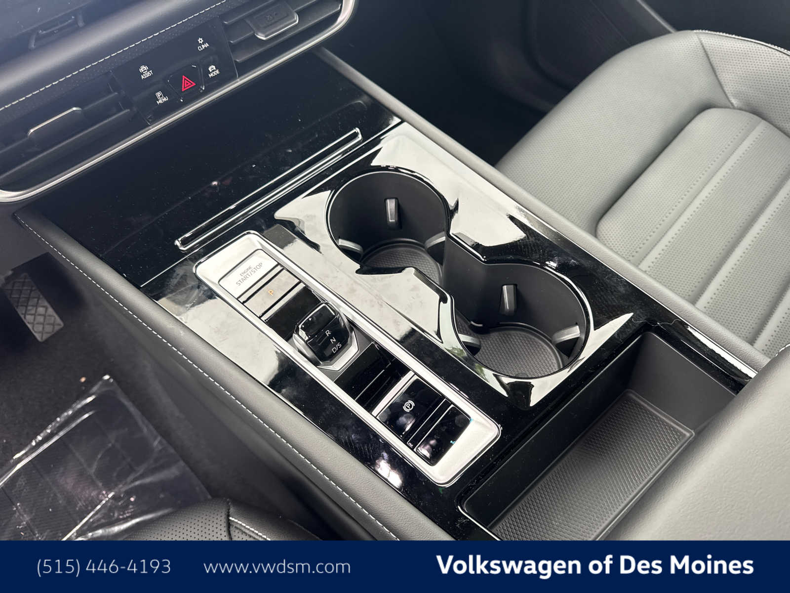2025 Volkswagen Atlas SEL 17