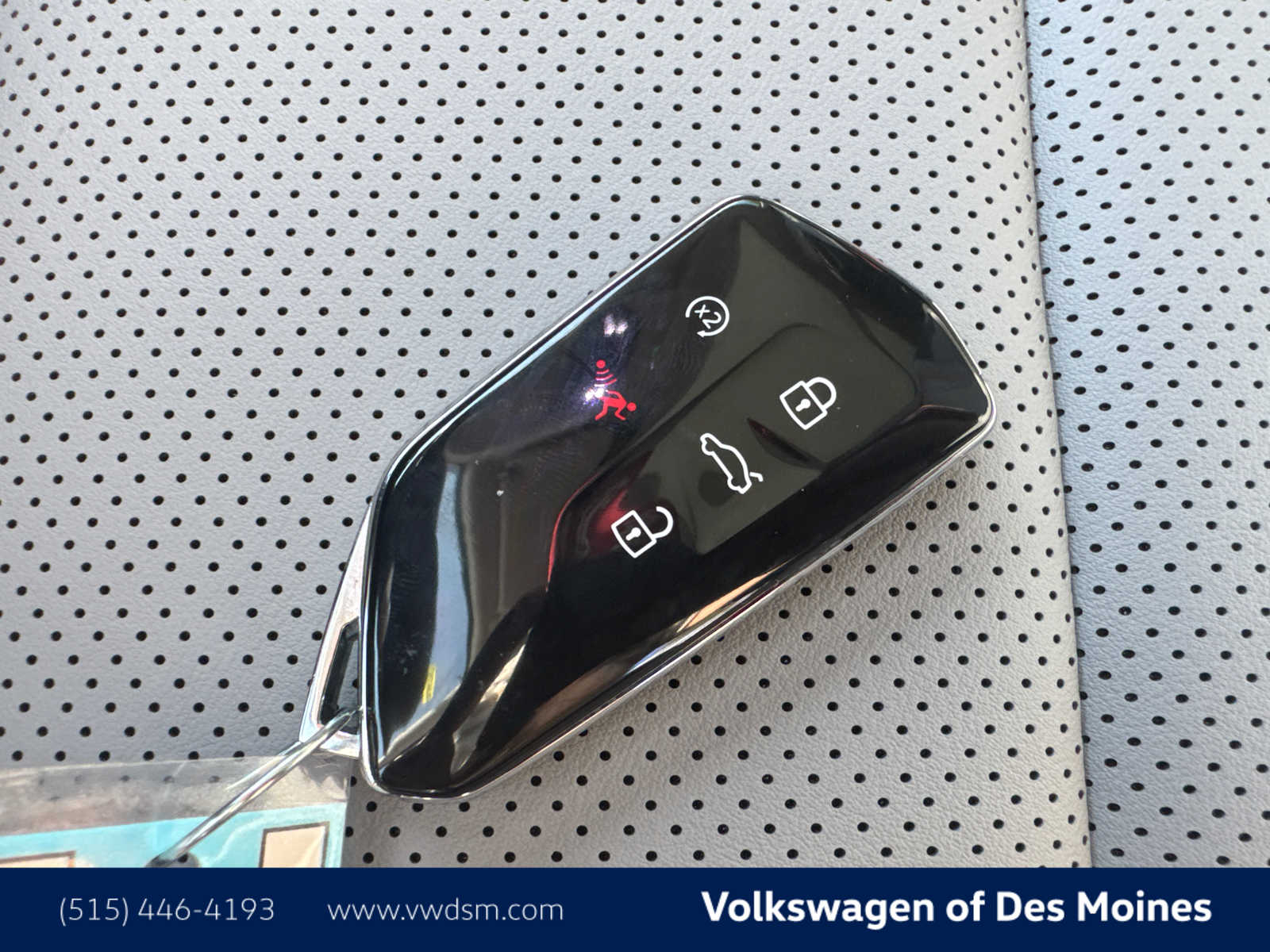 Thumbnail: 2025 Volkswagen Tiguan - 20