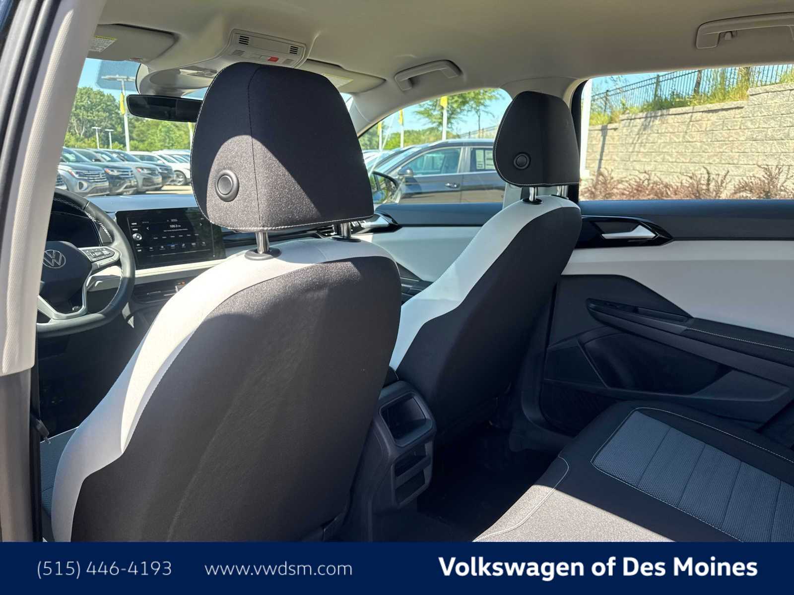 Thumbnail: 2025 Volkswagen Taos - 13