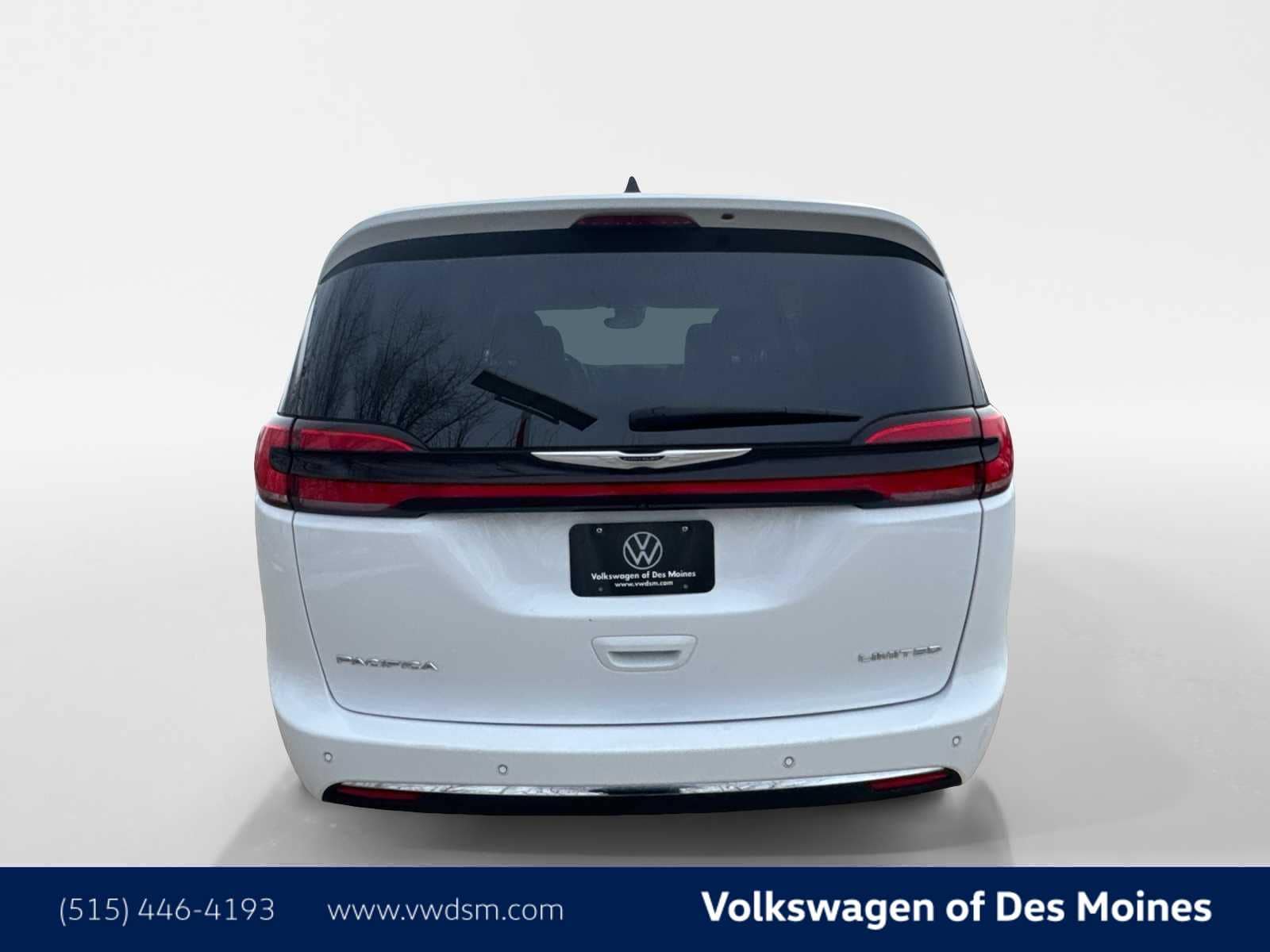 Thumbnail: 2024 Chrysler Pacifica - 5