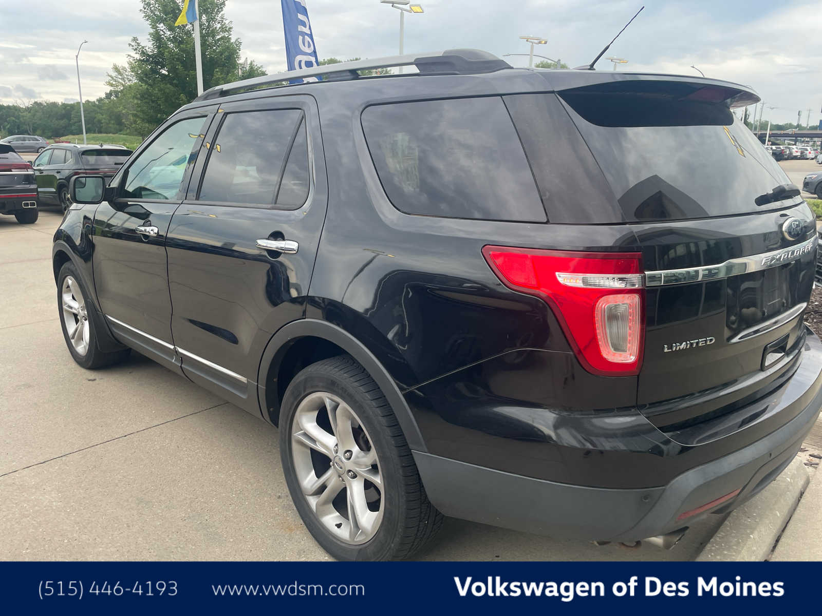 Thumbnail: 2011 Ford Explorer - 3