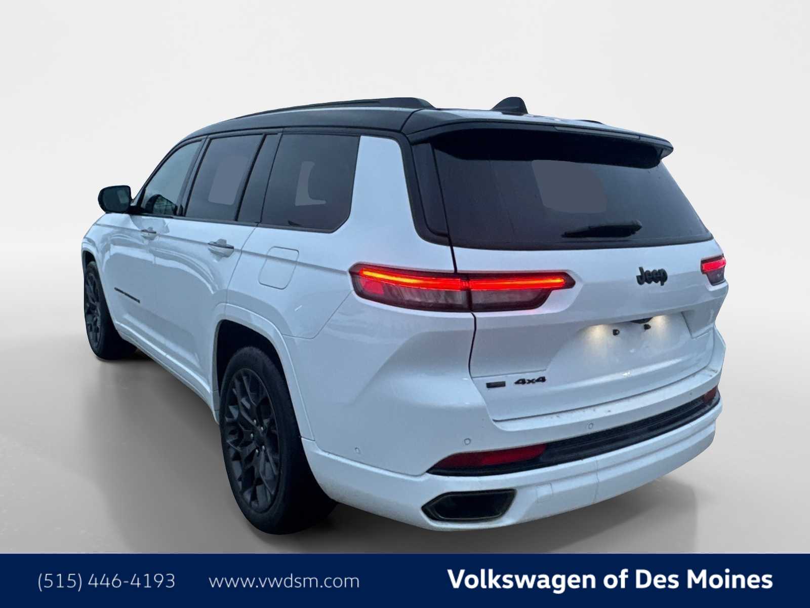 Thumbnail: 2023 Jeep Grand Cherokee - 3