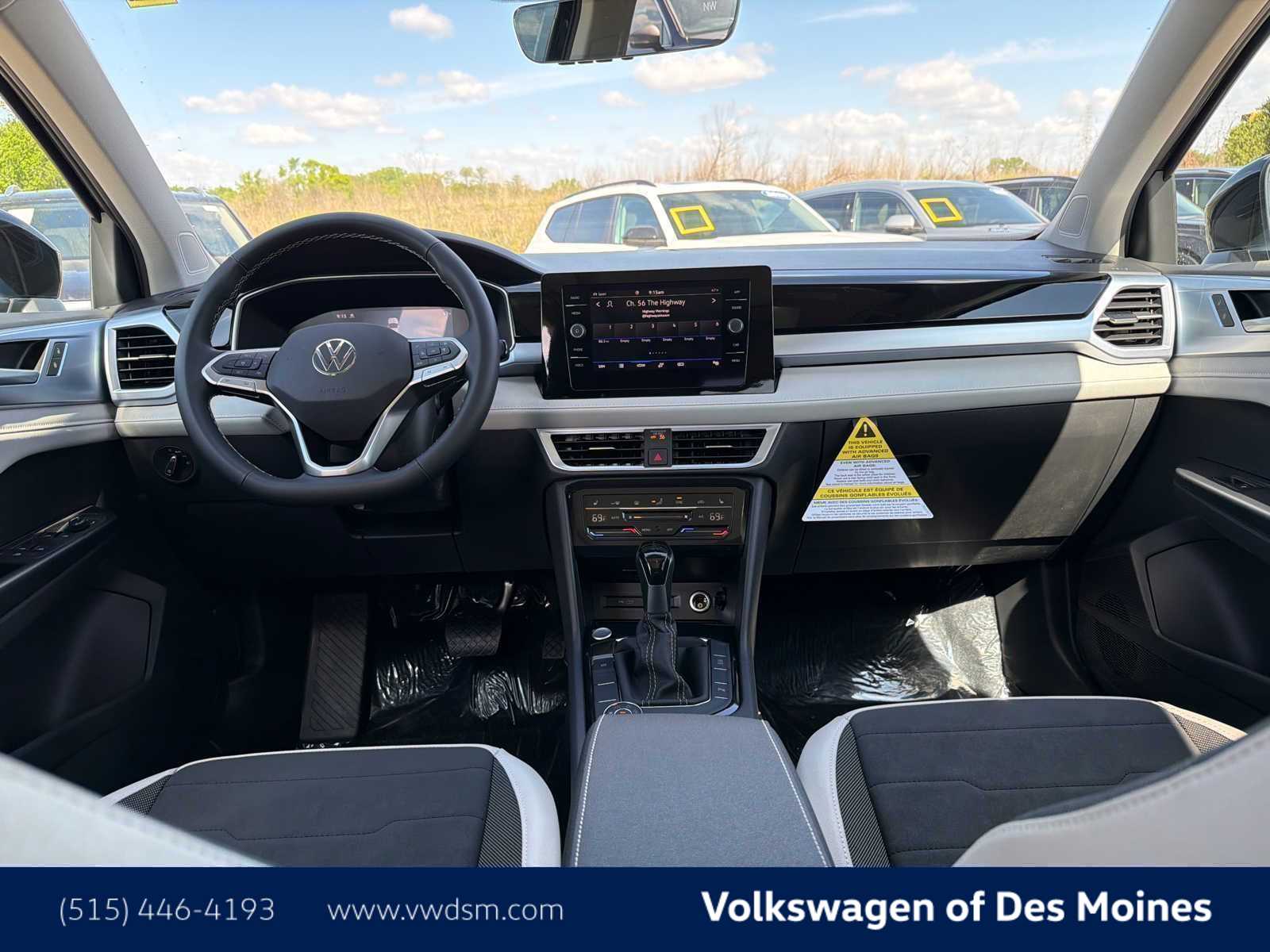 Thumbnail: 2026 Volkswagen Taos - 10