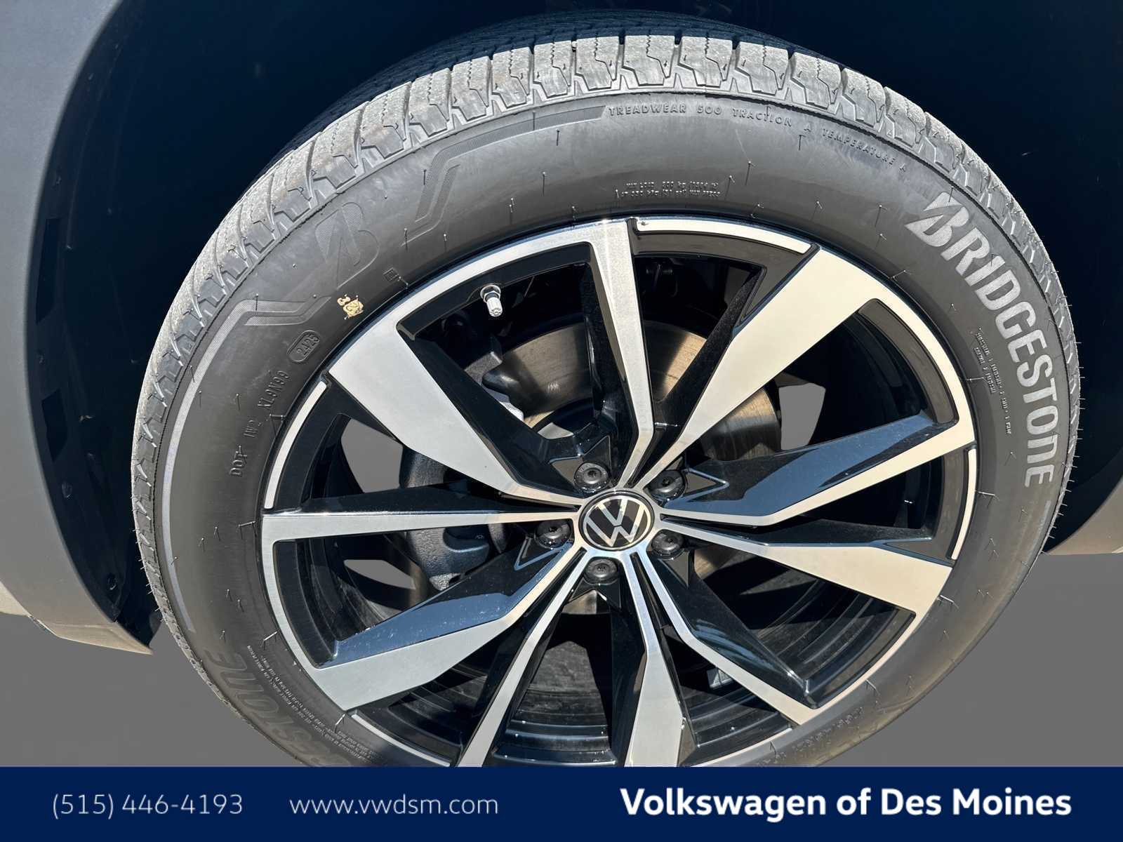 Thumbnail: 2025 Volkswagen Atlas - 8