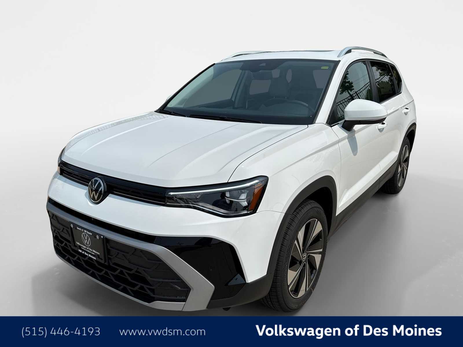 2025 Volkswagen Taos SE -
                  Johnston, IA