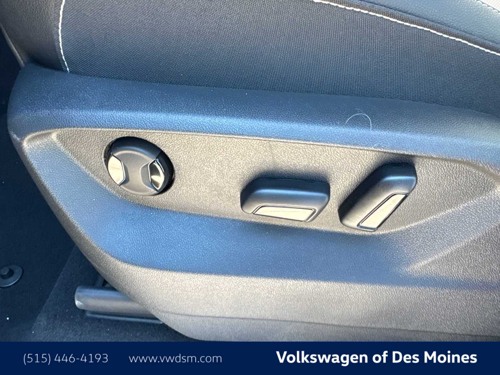 Thumbnail: 2026 Volkswagen Atlas - 24