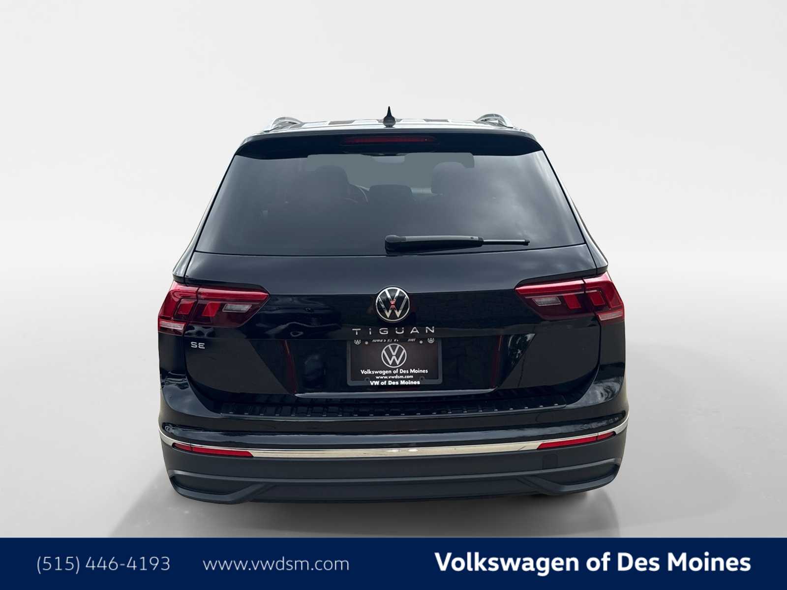 Thumbnail: 2023 Volkswagen Tiguan - 5