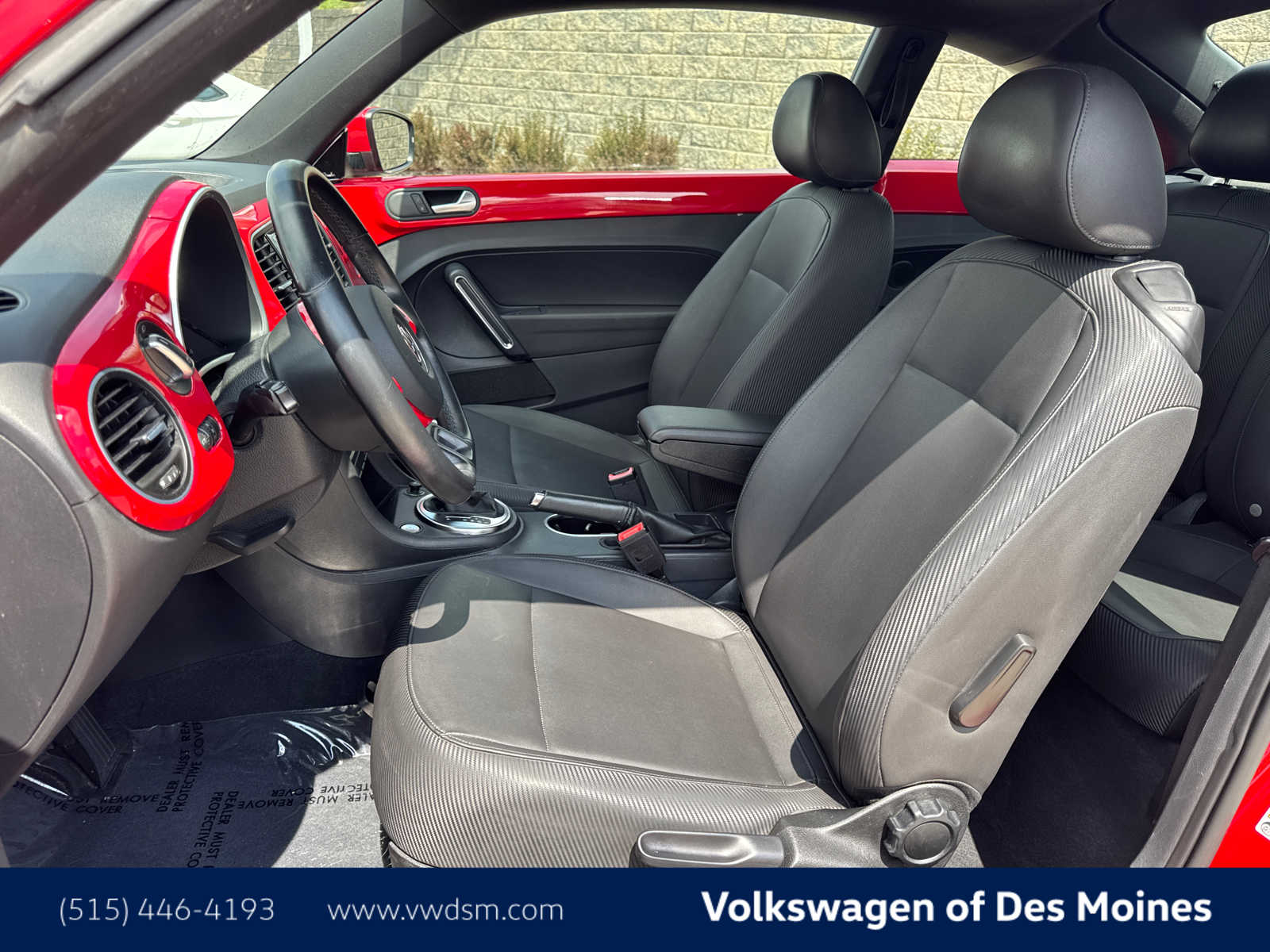 2013 Volkswagen Beetle S 11
