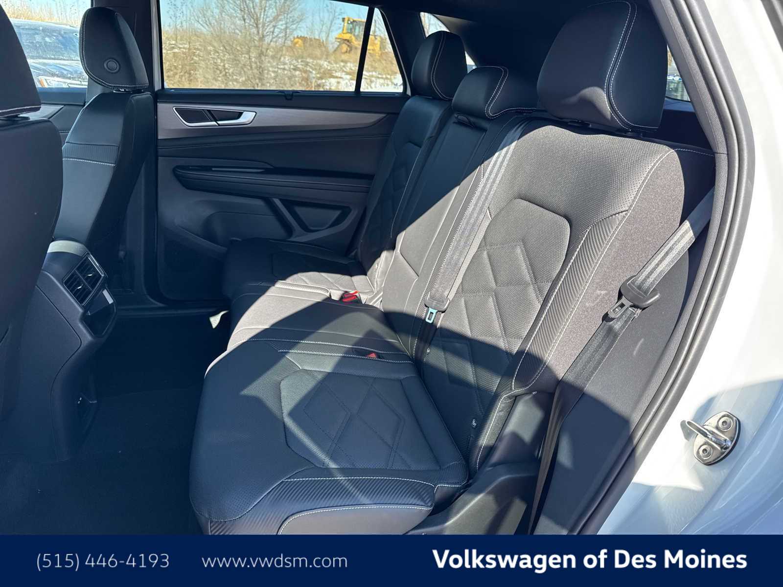 Thumbnail: 2026 Volkswagen Atlas - 12