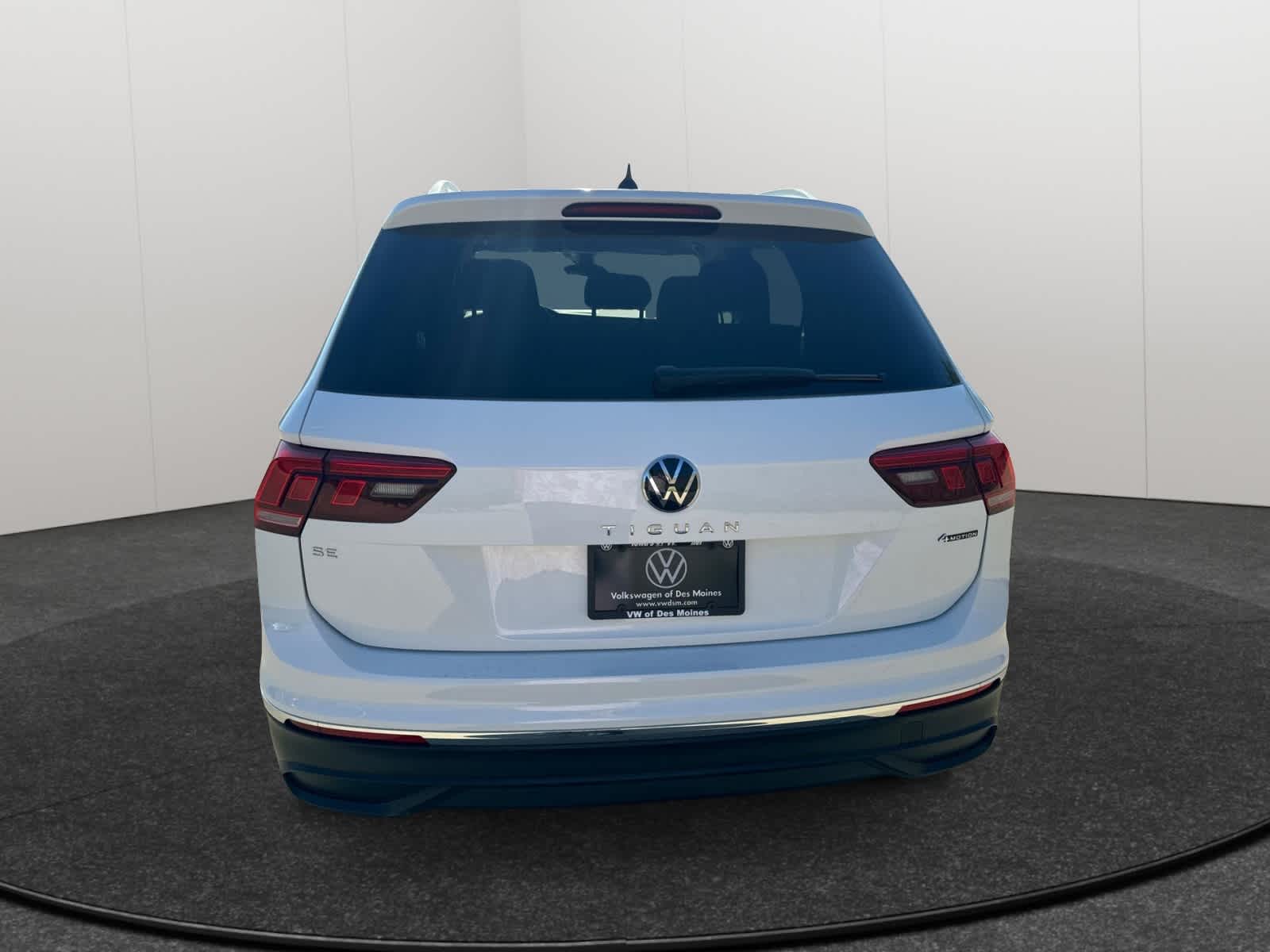 Thumbnail: 2024 Volkswagen Tiguan - 5
