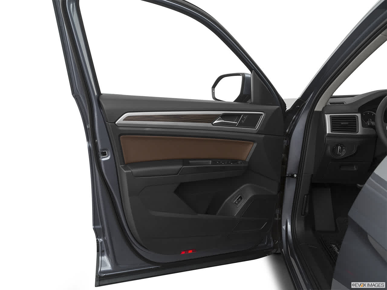 Thumbnail: 2021 Volkswagen Atlas - 23