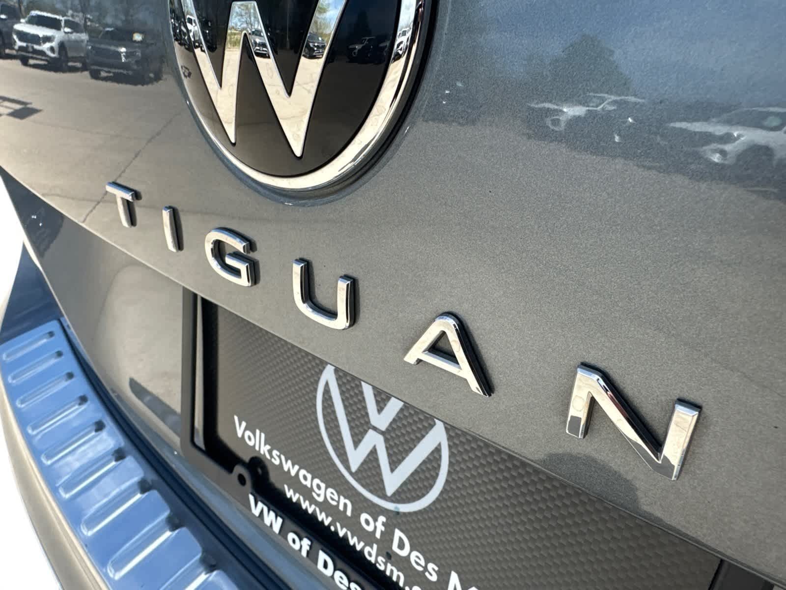 Thumbnail: 2024 Volkswagen Tiguan - 6