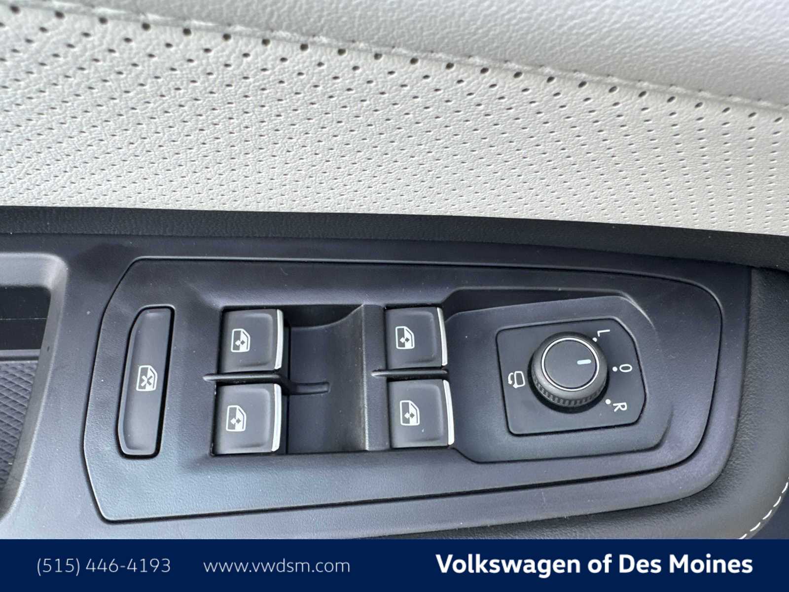 Thumbnail: 2025 Volkswagen Atlas - 24