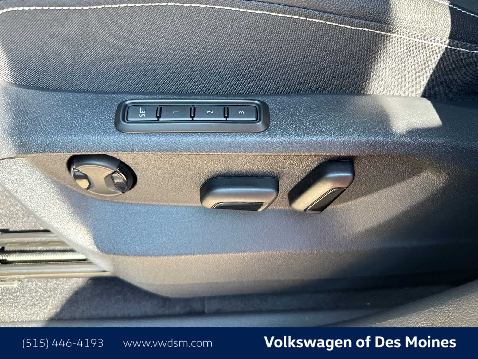 Thumbnail: 2025 Volkswagen Atlas - 25