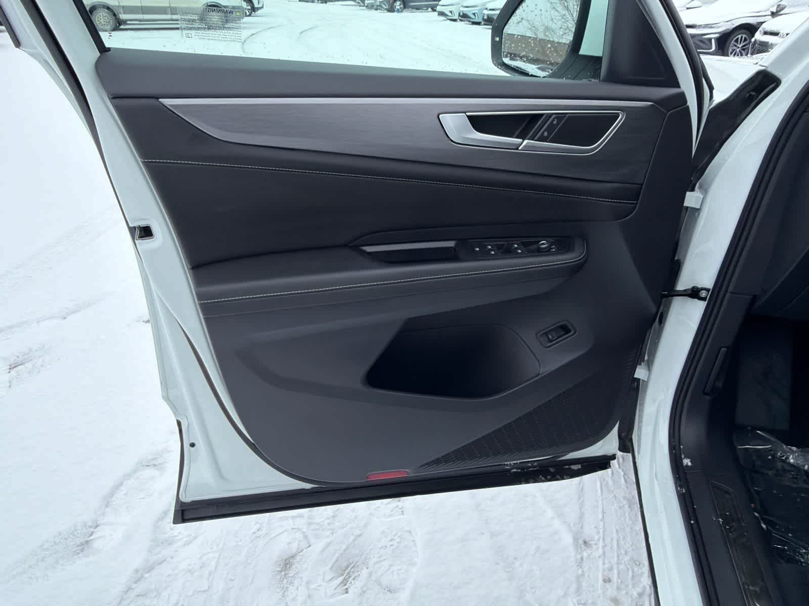 Thumbnail: 2025 Volkswagen Atlas - 22