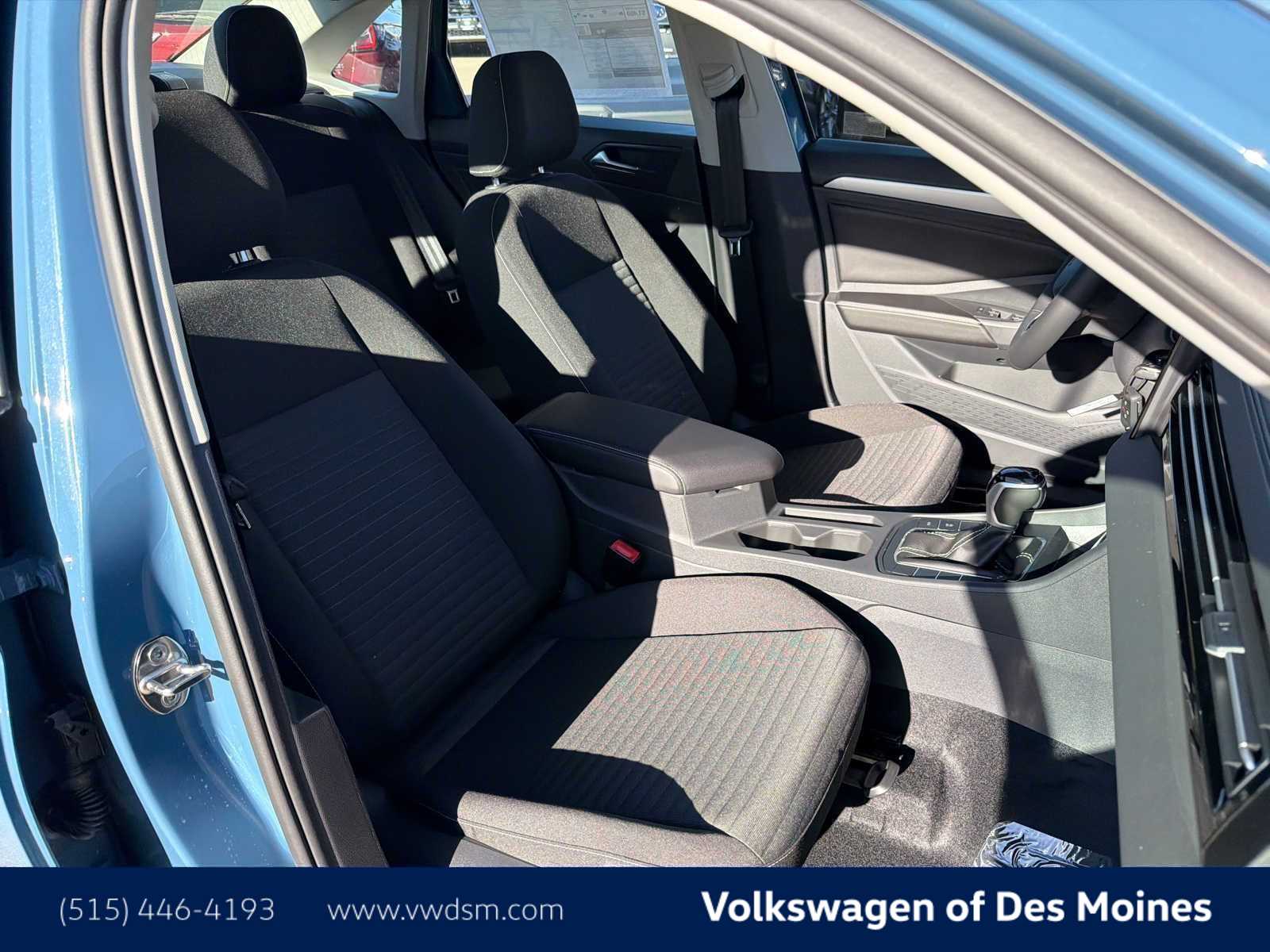 Thumbnail: 2026 Volkswagen Jetta - 14