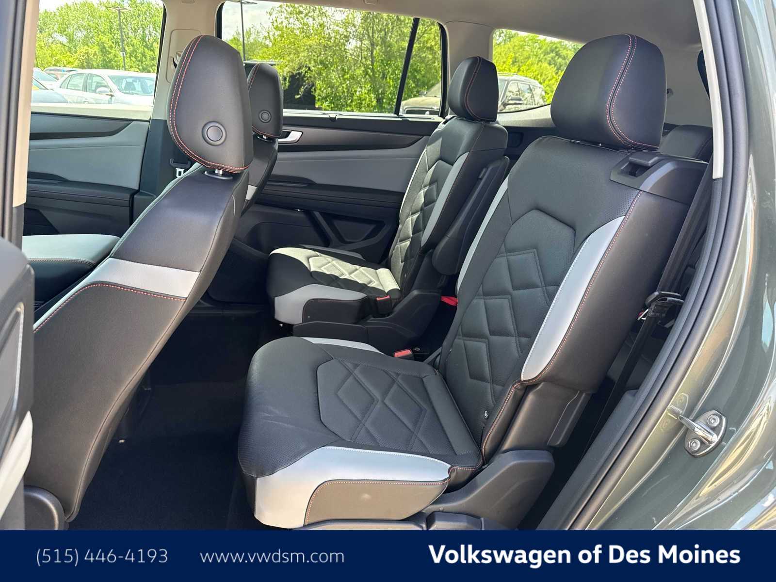 Thumbnail: 2025 Volkswagen Atlas - 12