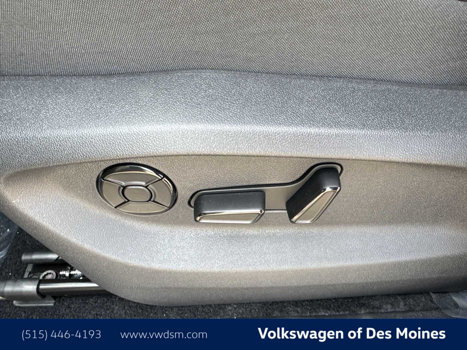 Thumbnail: 2026 Volkswagen Tiguan - 24