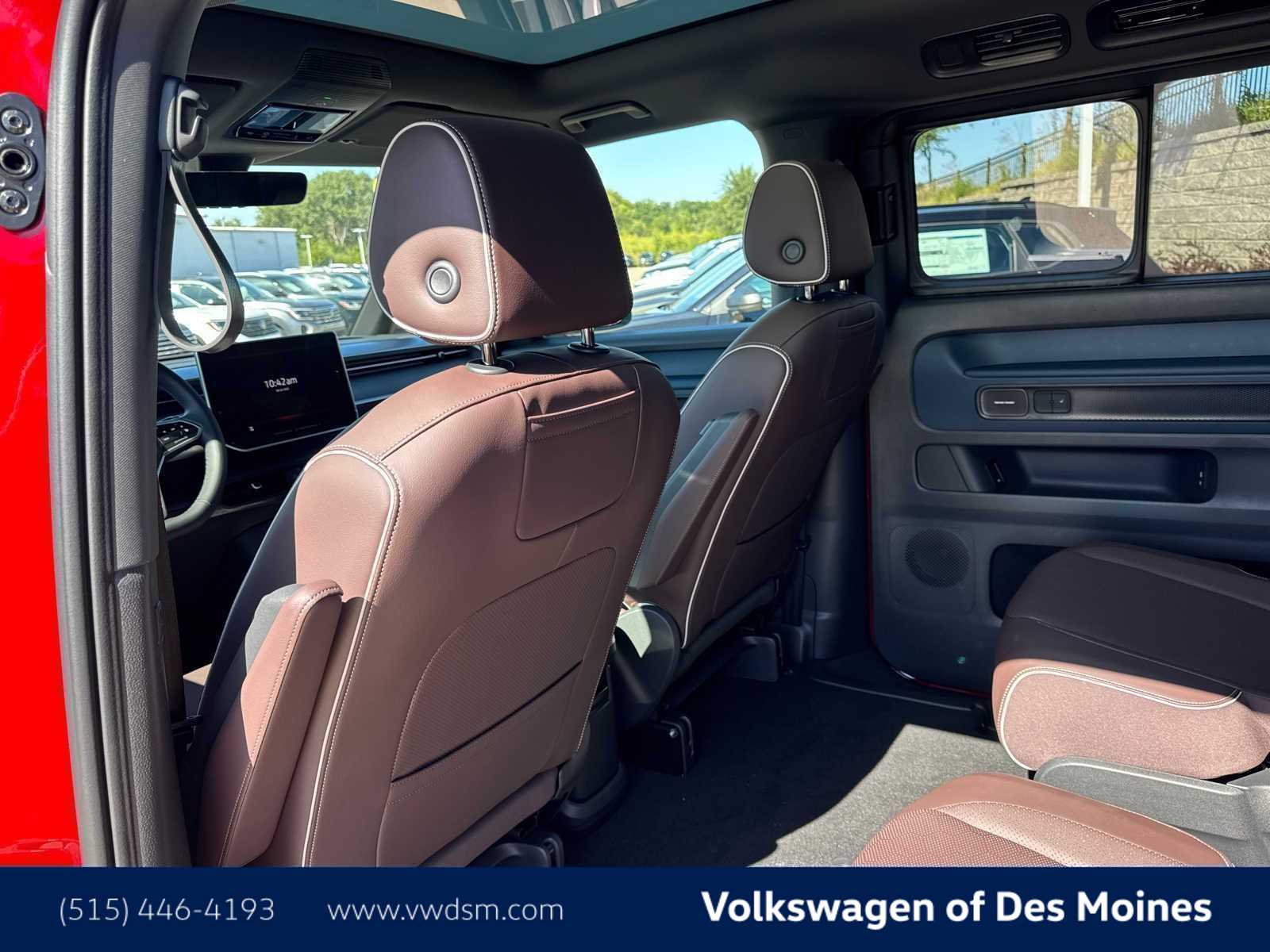 Thumbnail: 2025 Volkswagen ID.Buzz - 12