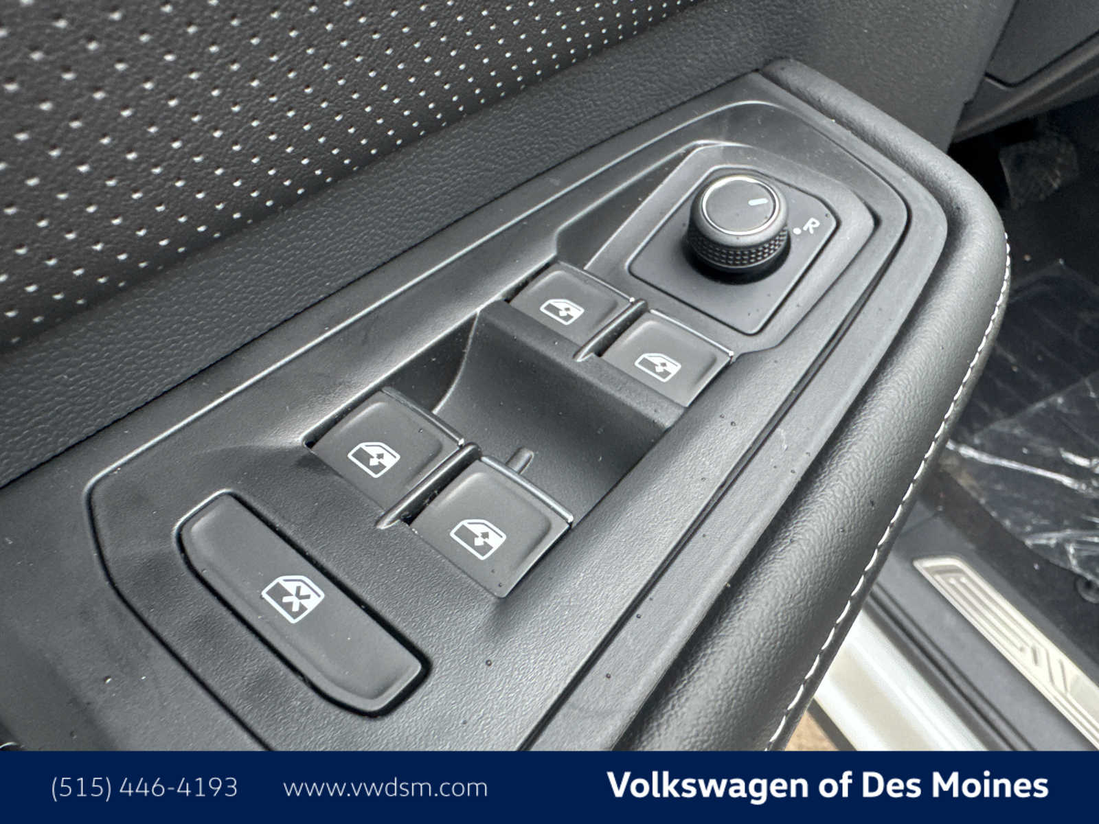 2025 Volkswagen Atlas SEL 24