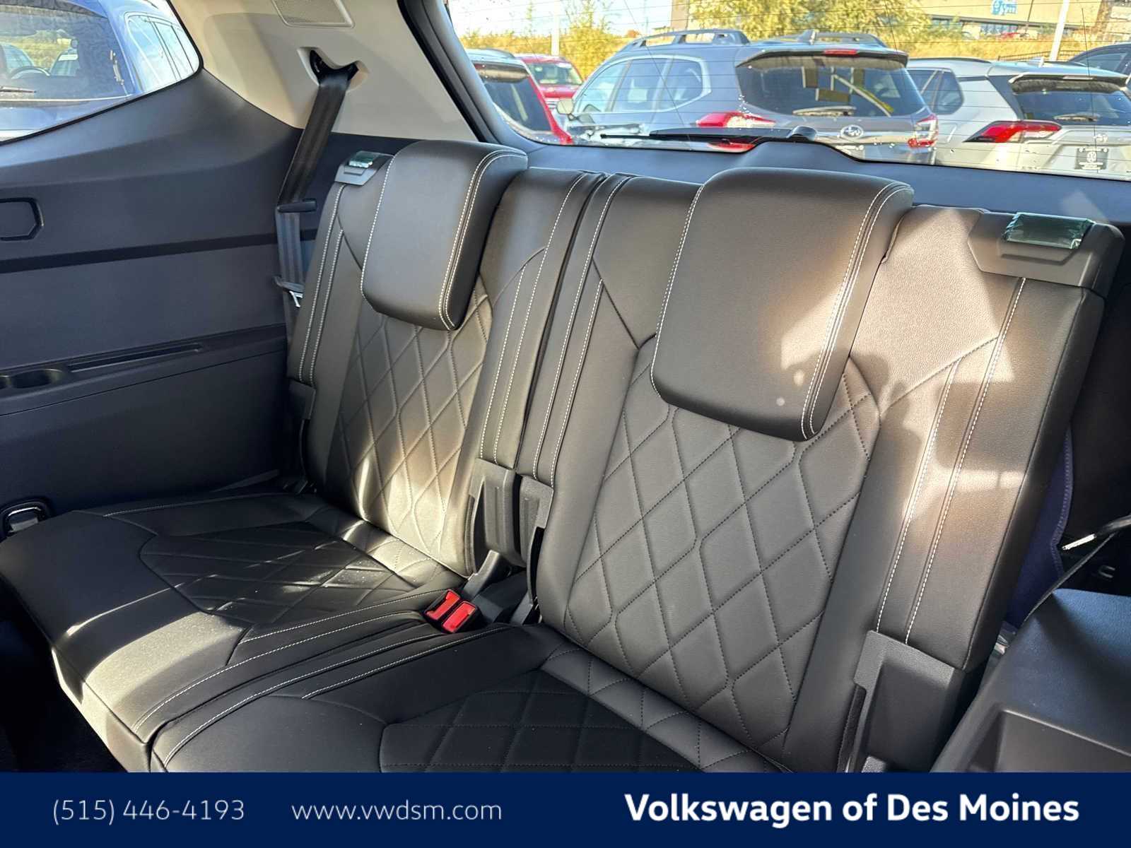 Thumbnail: 2026 Volkswagen Atlas - 14