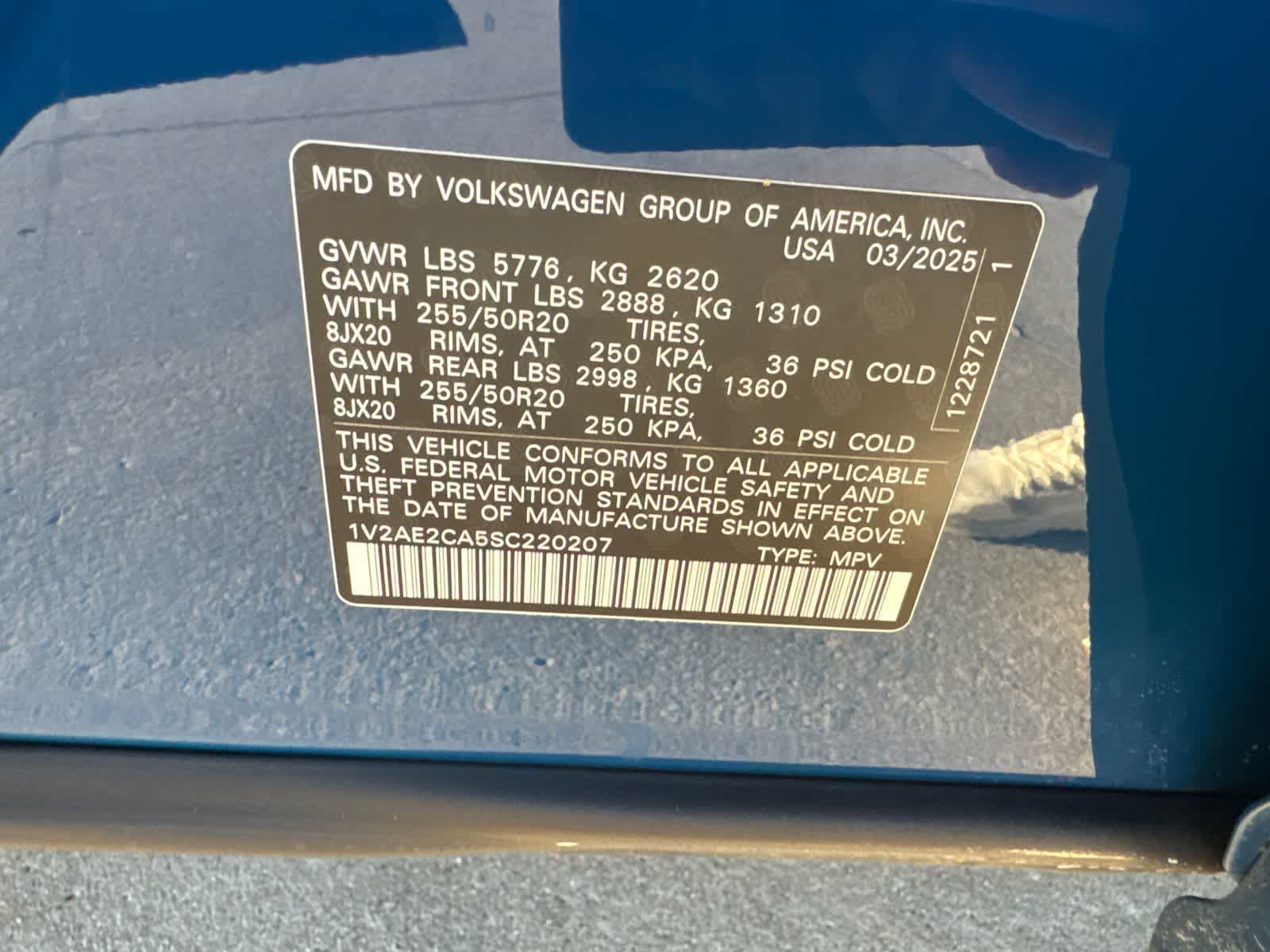 Thumbnail: 2025 Volkswagen Atlas - 21