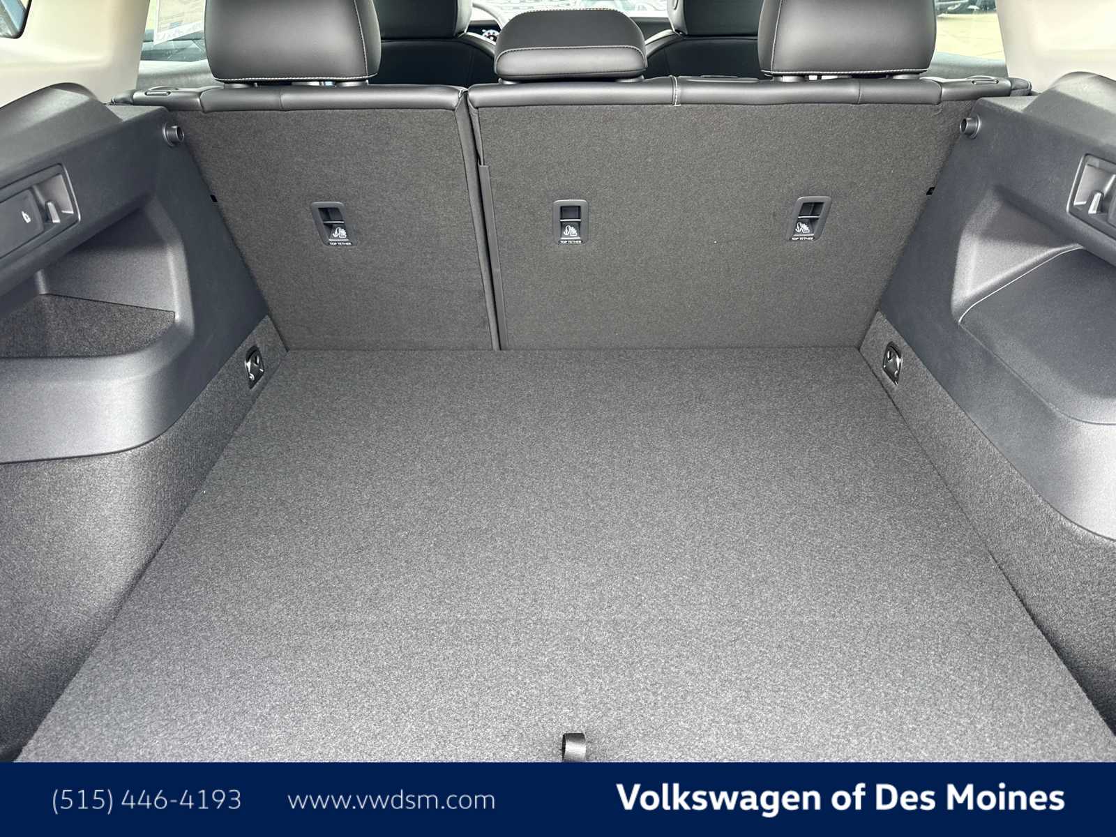 Thumbnail: 2025 Volkswagen Tiguan - 19