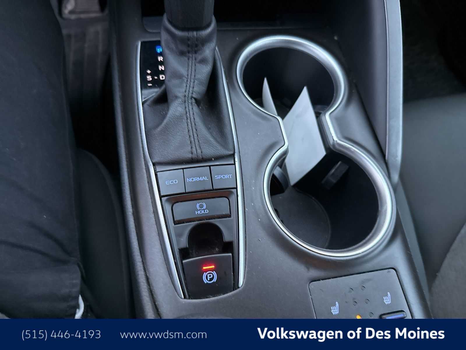 Thumbnail: 2024 Toyota Camry - 10