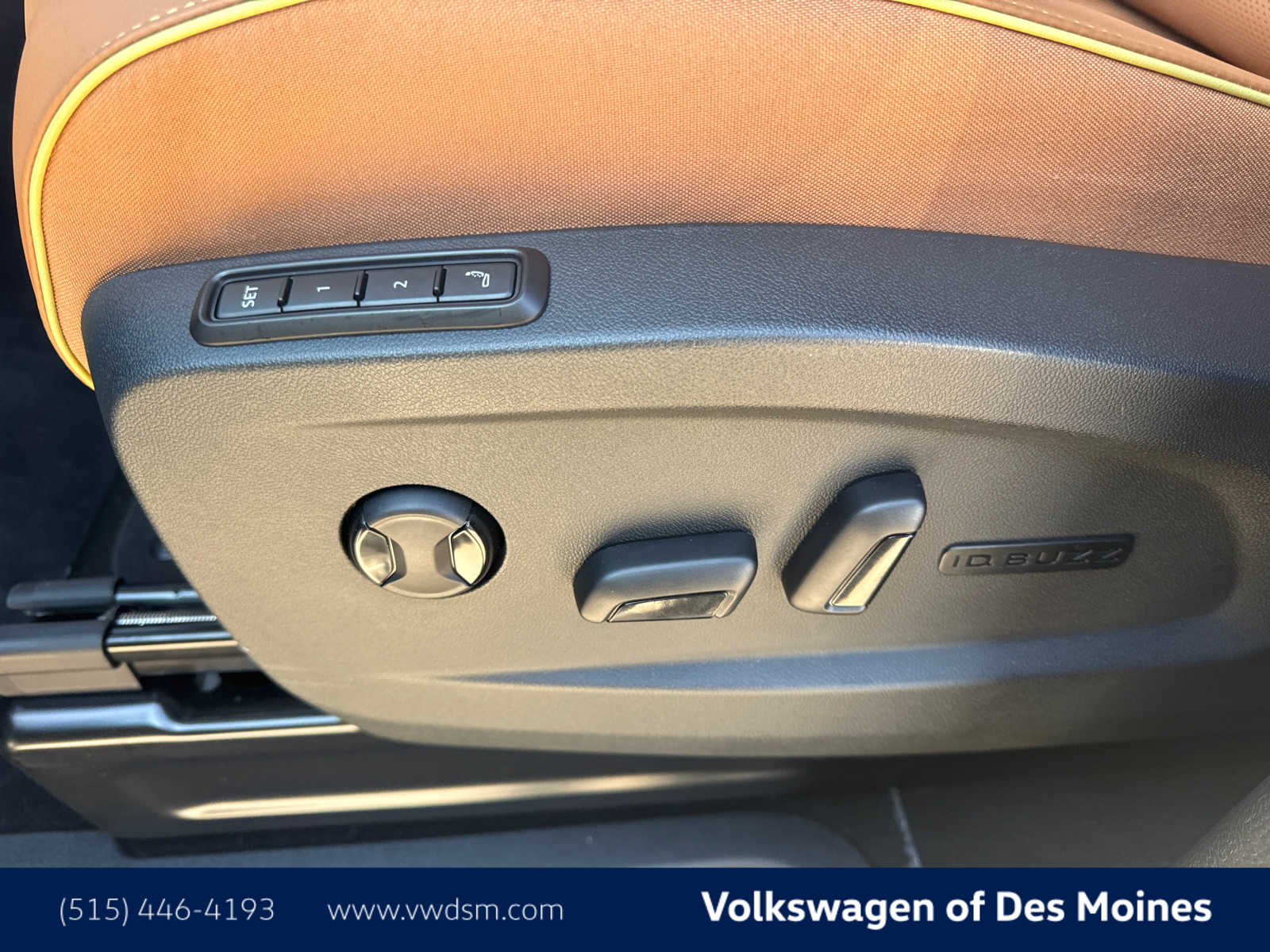 Thumbnail: 2025 Volkswagen ID.Buzz - 24