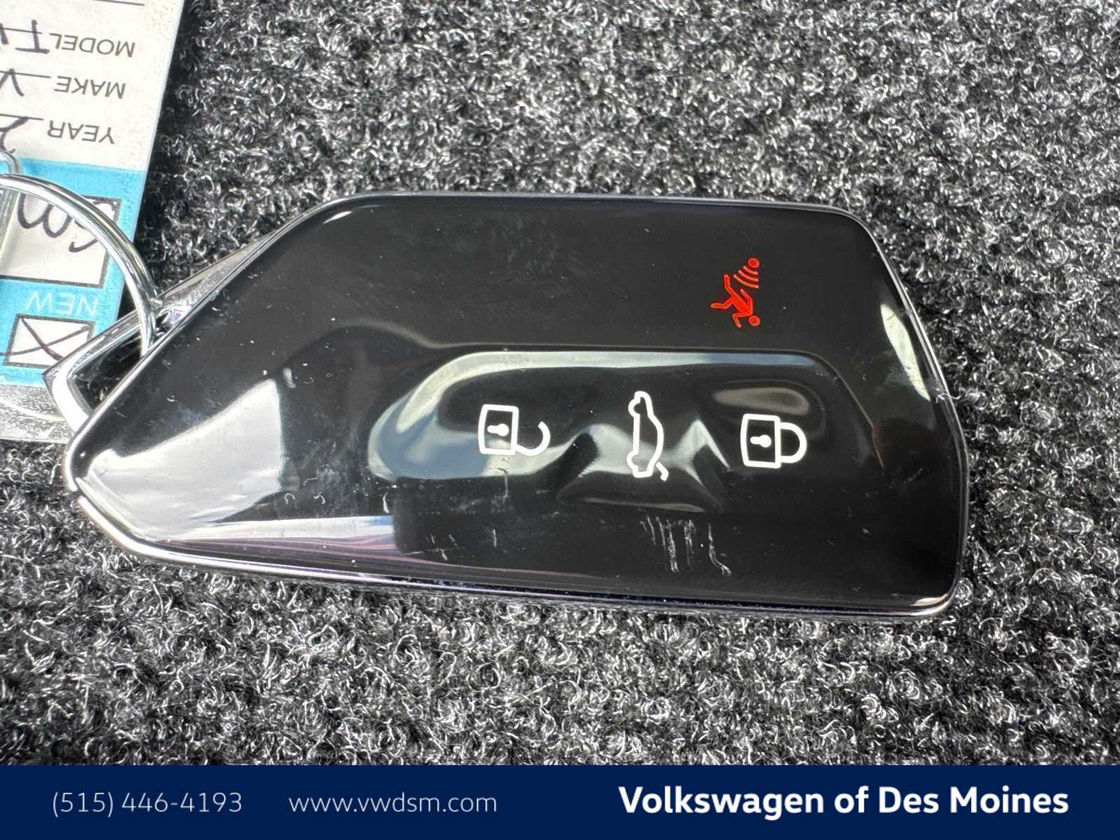 Thumbnail: 2025 Volkswagen Tiguan - 19