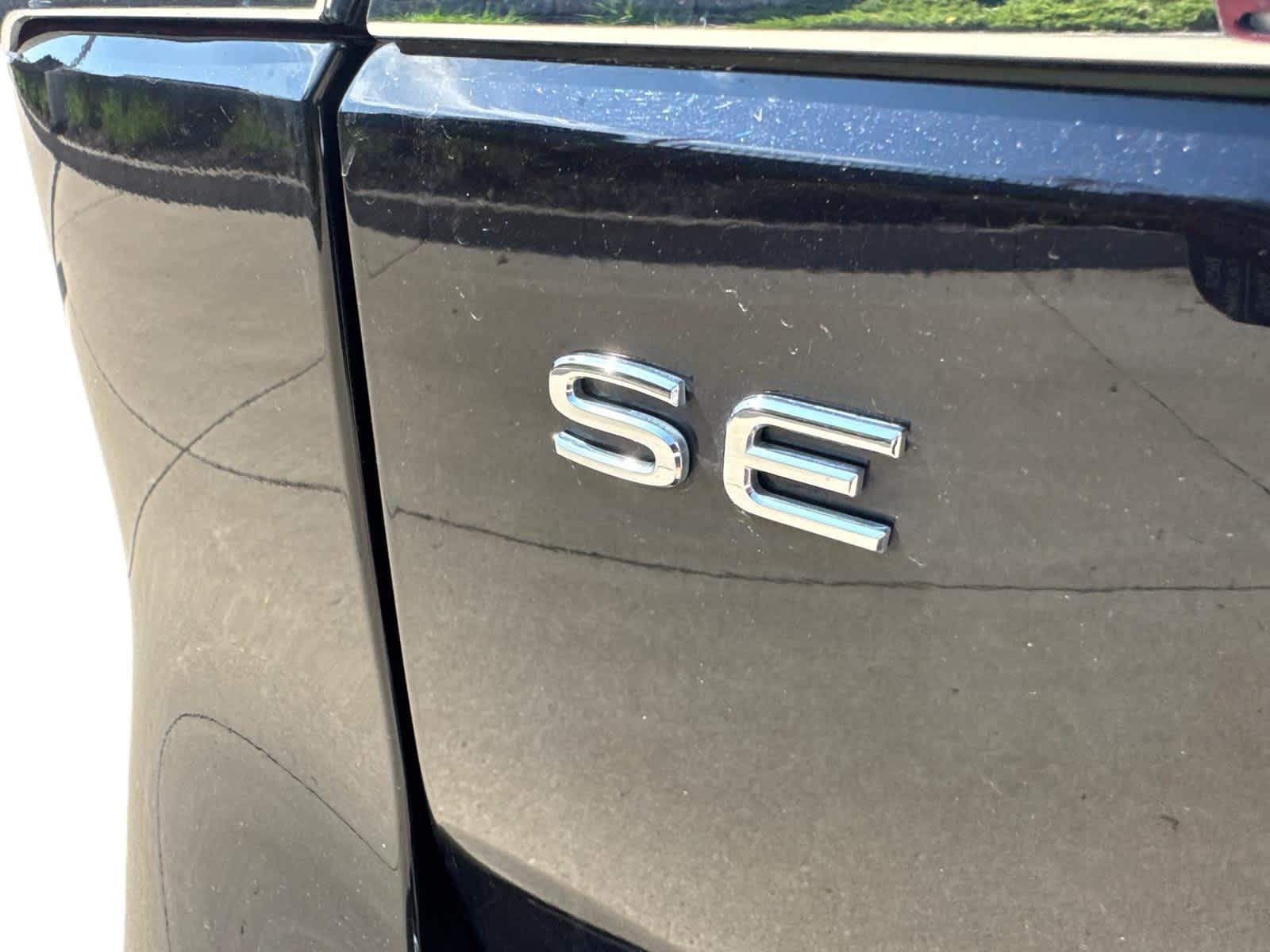 2025 Volkswagen Atlas SE 6