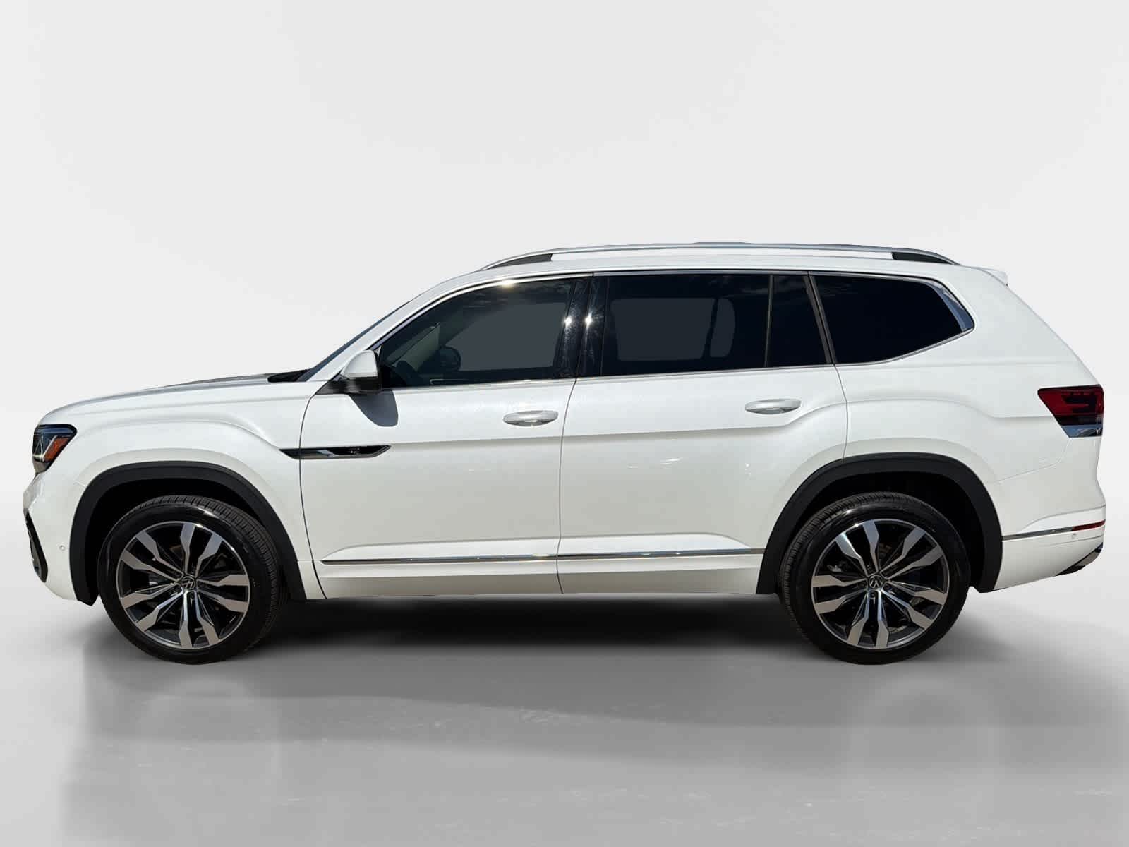 Thumbnail: 2023 Volkswagen Atlas - 3