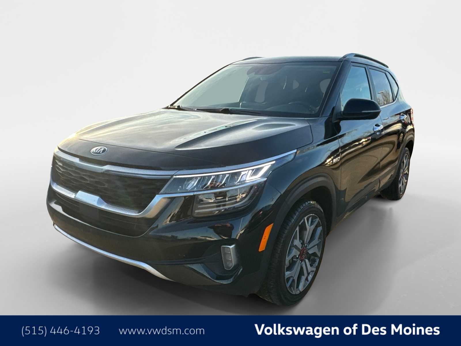 2021 Kia Seltos SX -
                  Johnston, IA