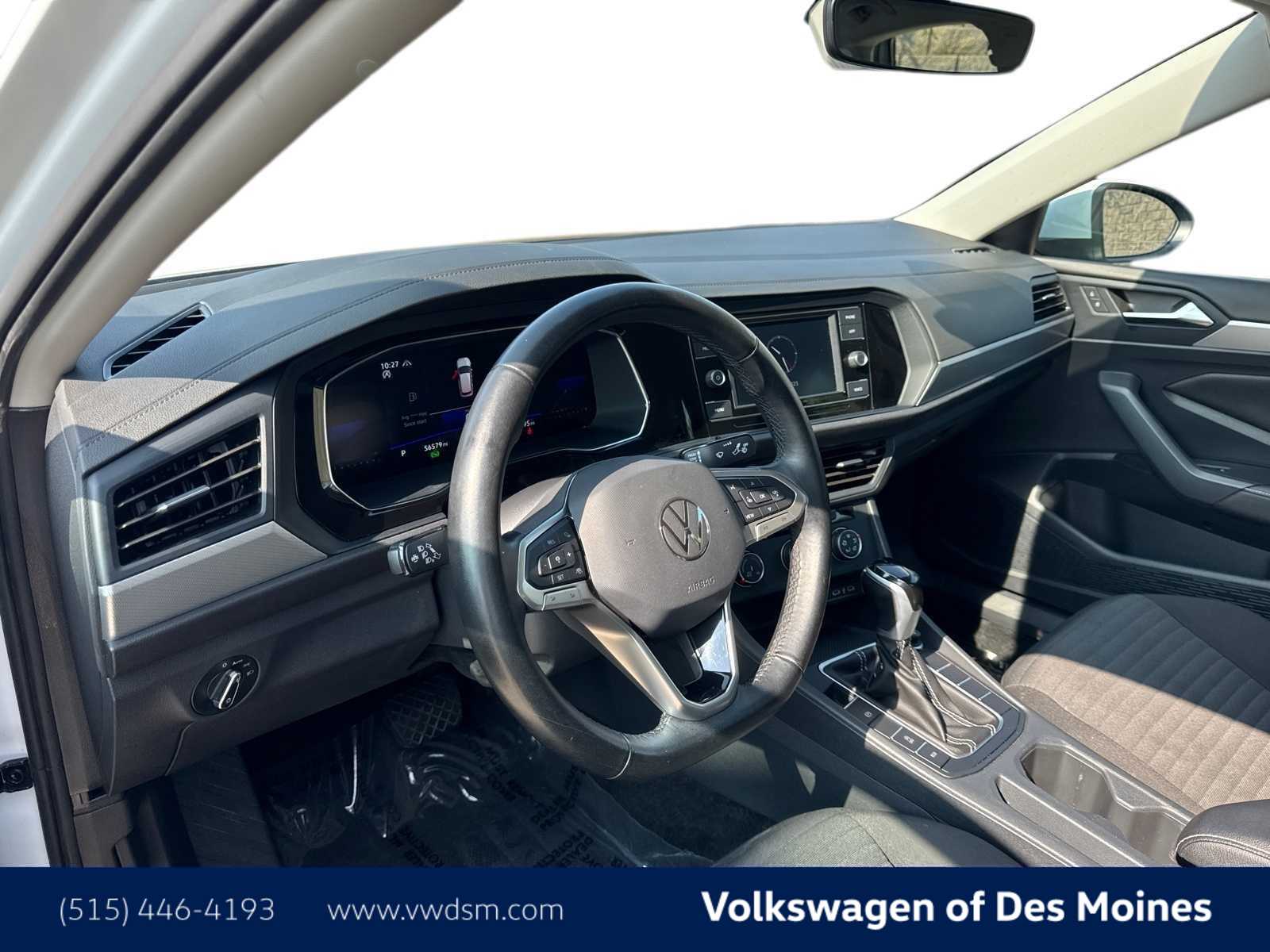 Thumbnail: 2024 Volkswagen Jetta - 2