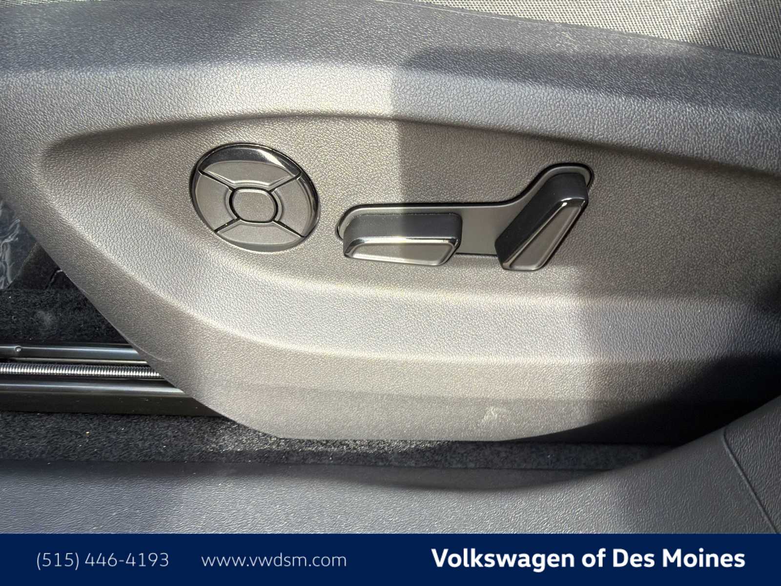 Thumbnail: 2026 Volkswagen Tiguan - 24