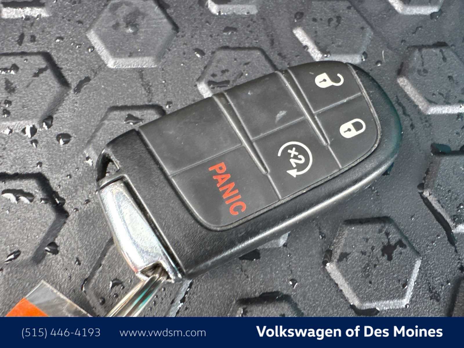 Thumbnail: 2020 Jeep Compass - 20