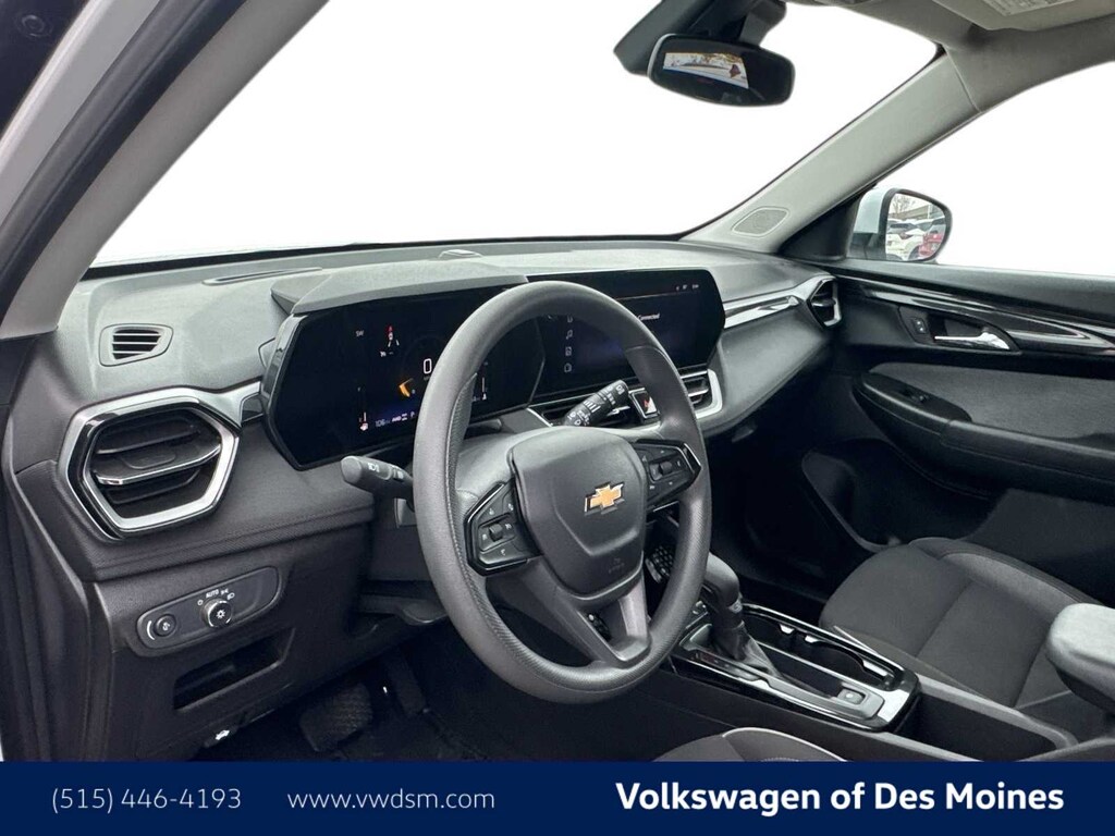 Used 2025 Chevrolet Trailblazer LT SUV