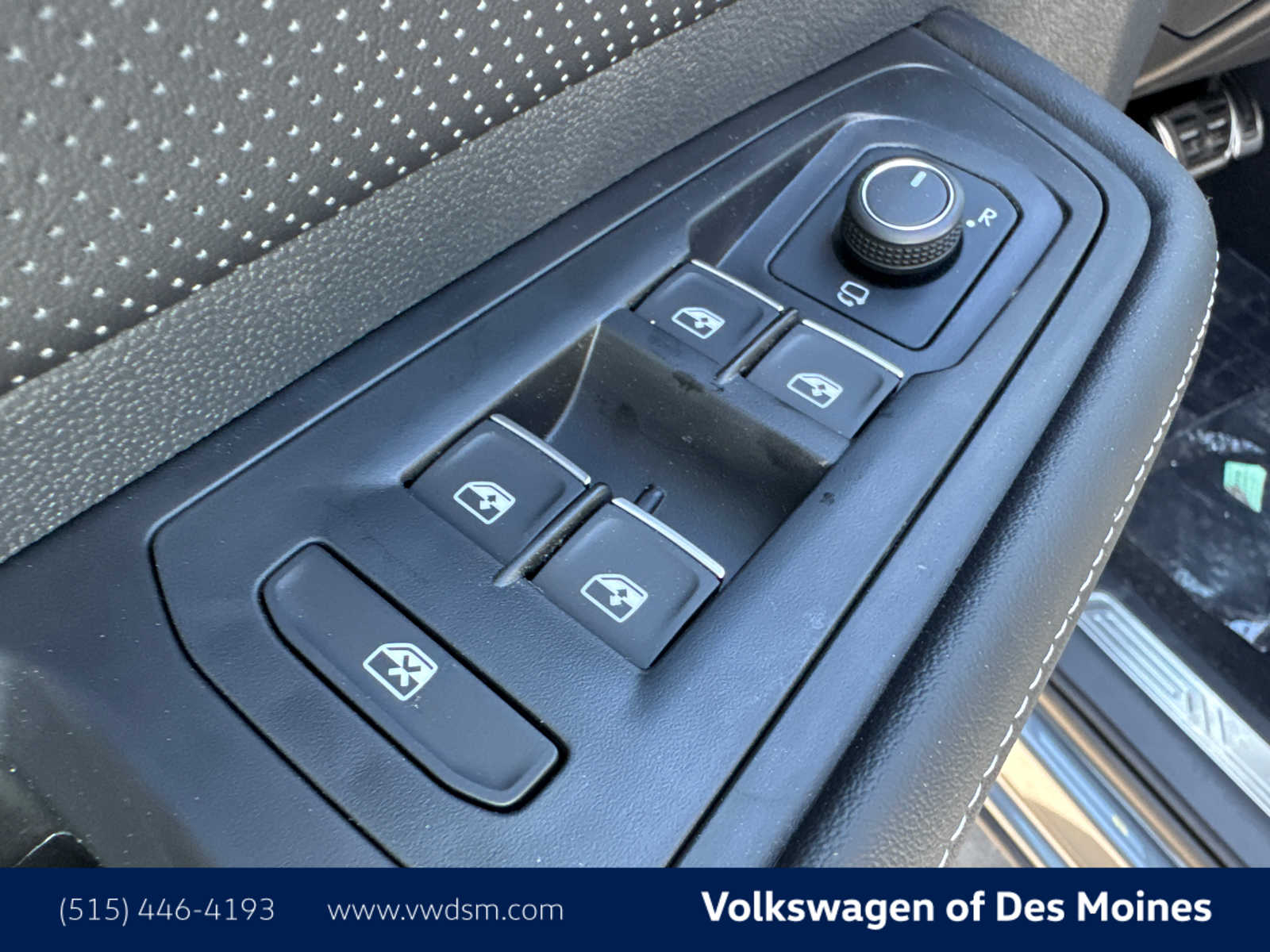 2025 Volkswagen Atlas SEL 24