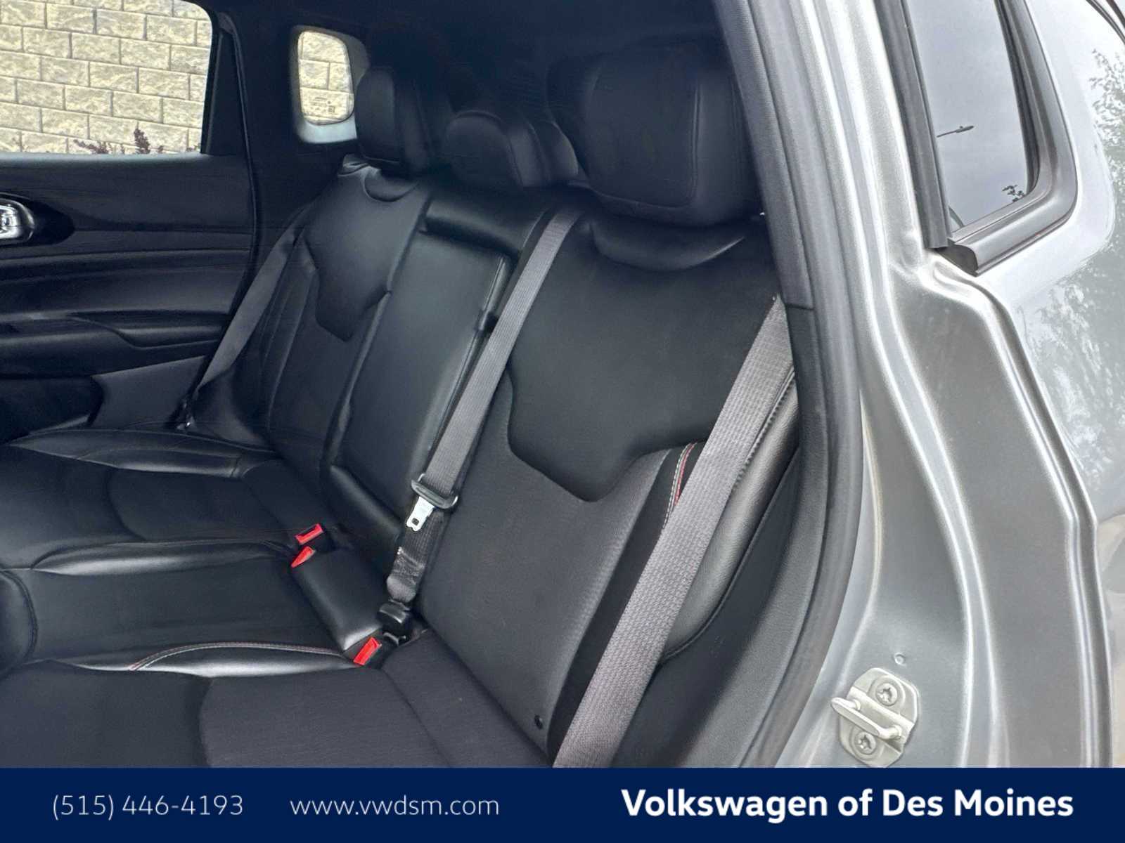 Thumbnail: 2023 Jeep Compass - 12