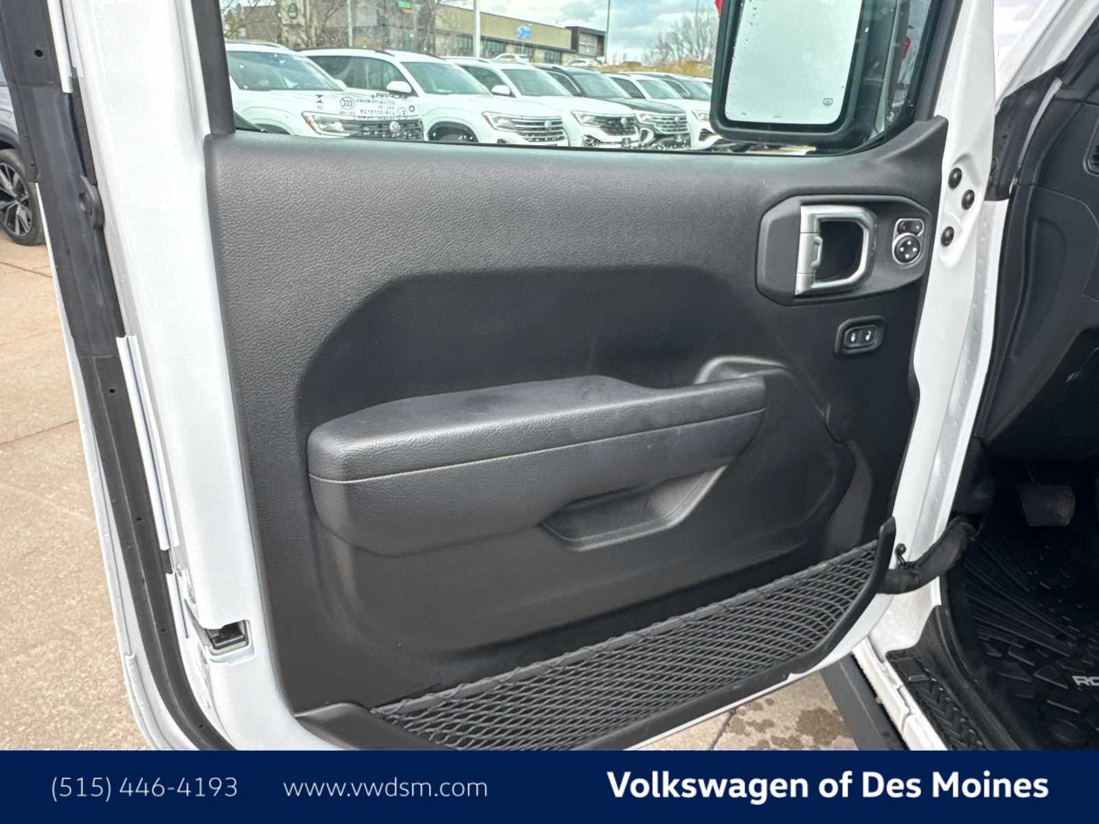 Thumbnail: 2024 Jeep Wrangler - 22