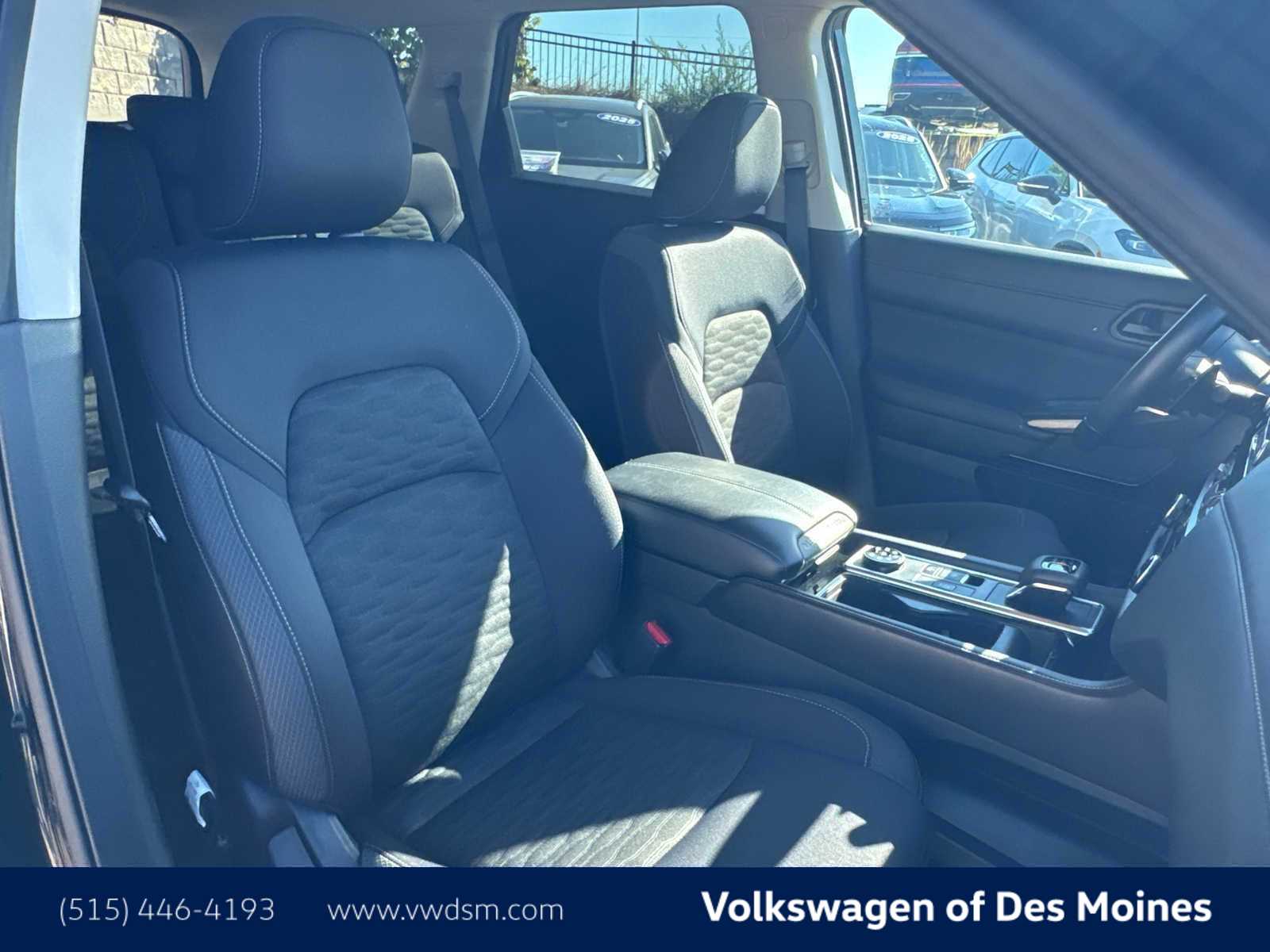 Thumbnail: 2025 Nissan Pathfinder - 14