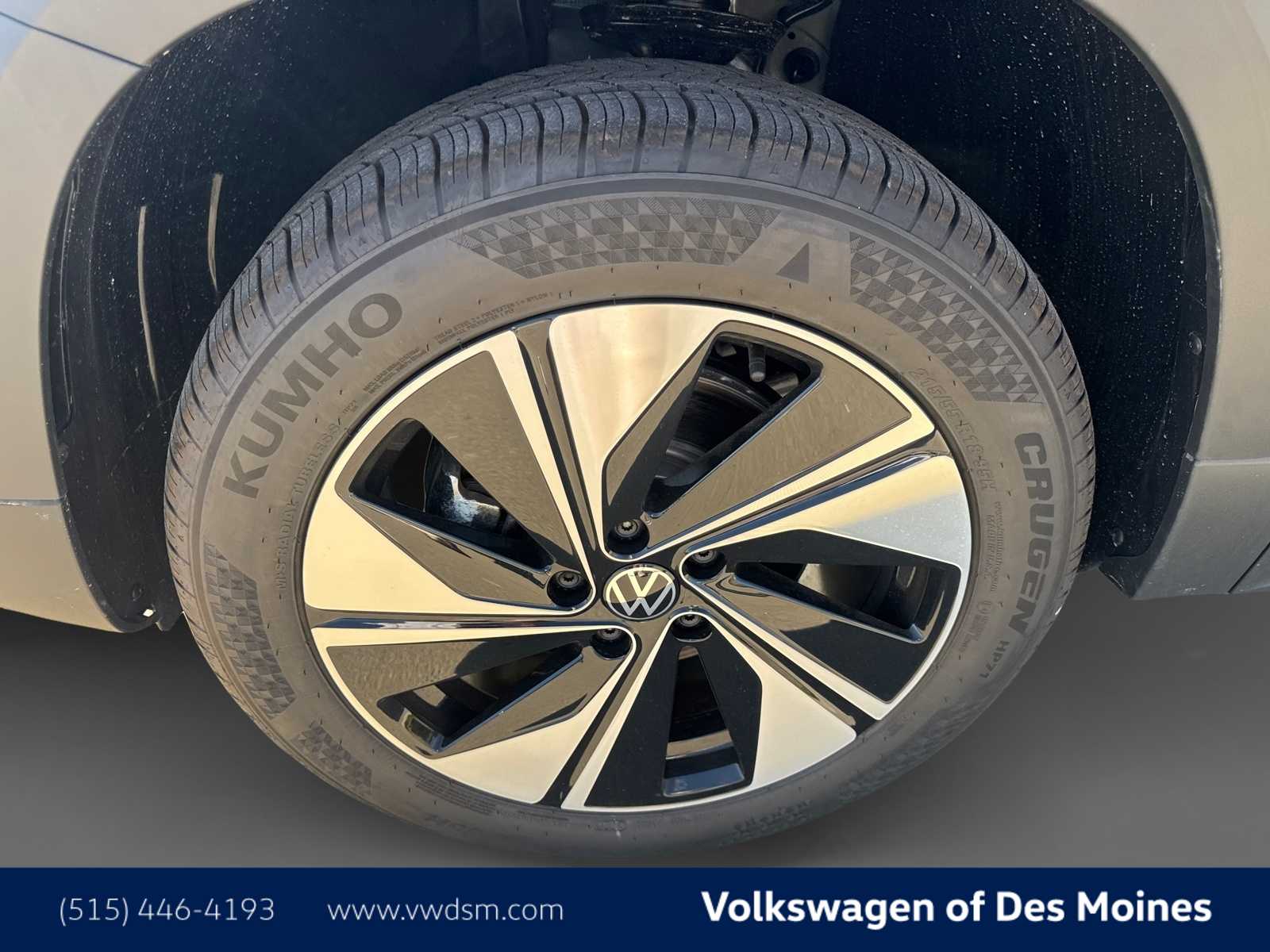 Thumbnail: 2025 Volkswagen Taos - 8