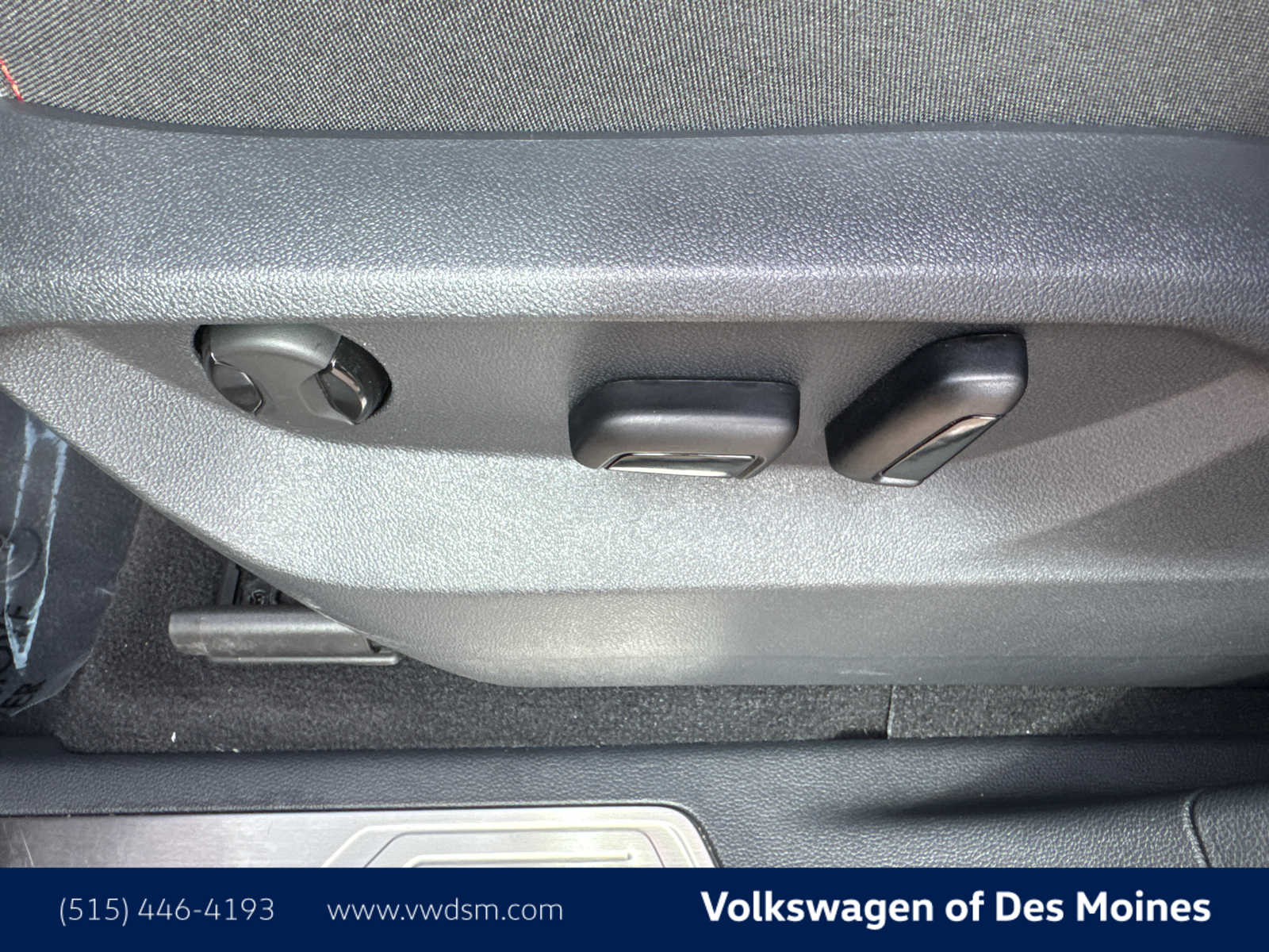 Thumbnail: 2024 Volkswagen Atlas - 25