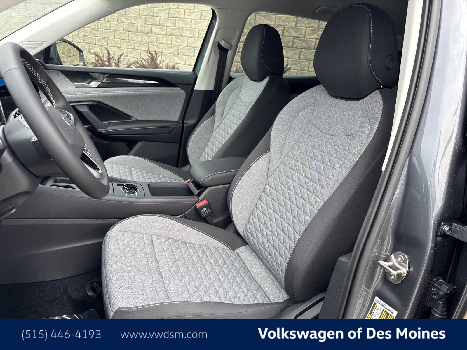 Thumbnail: 2025 Volkswagen Tiguan - 11